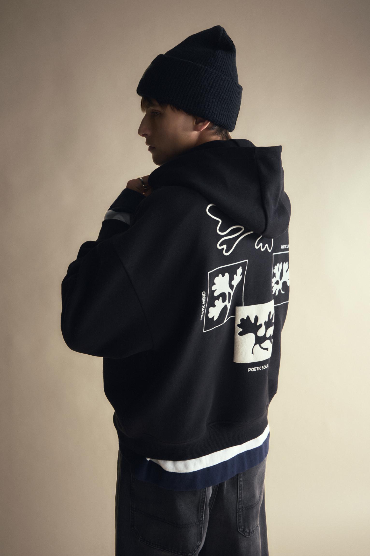 Boxy hooded sweatshirt Product Image