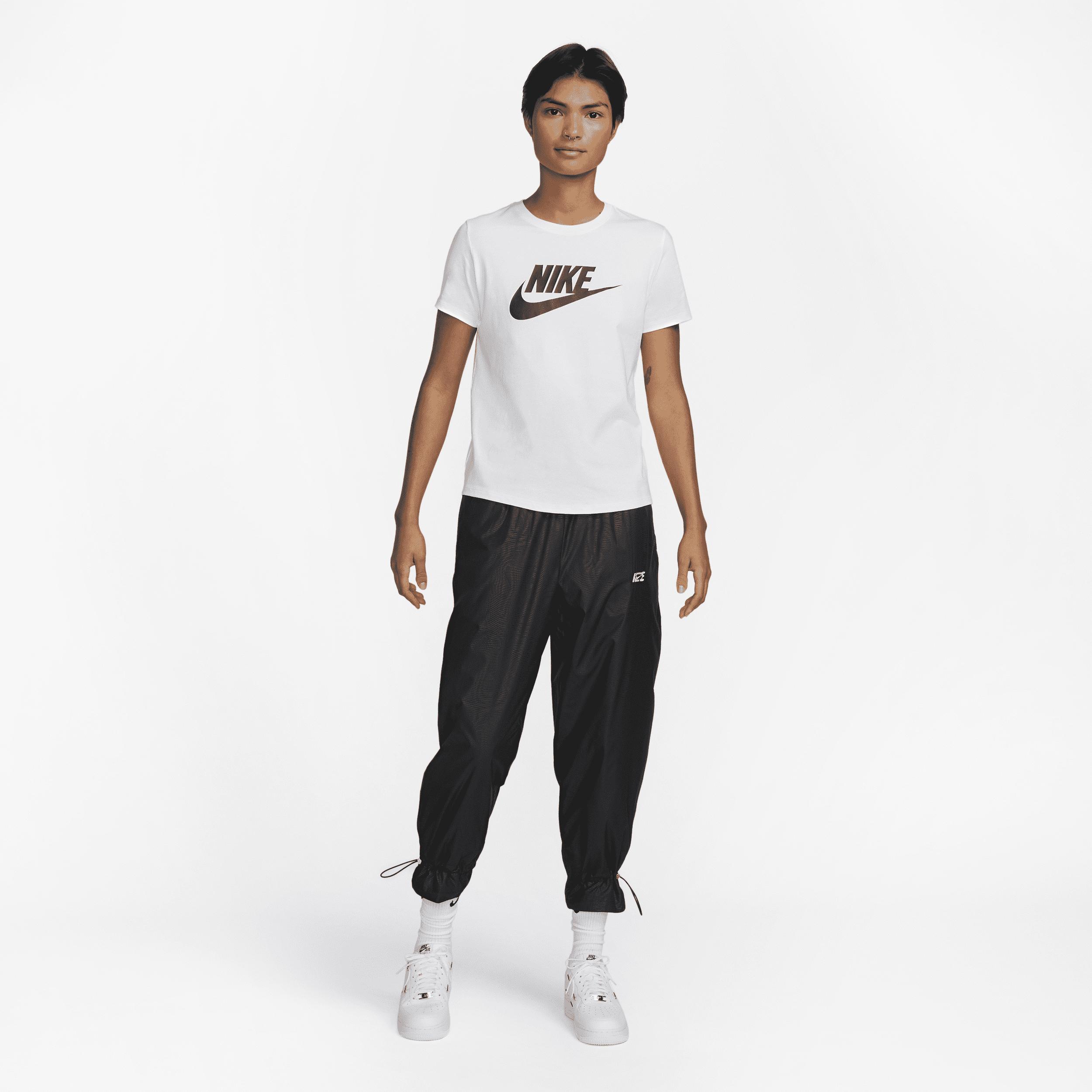 Women's Nike Sportswear Essentials Logo Tee,  Product Image
