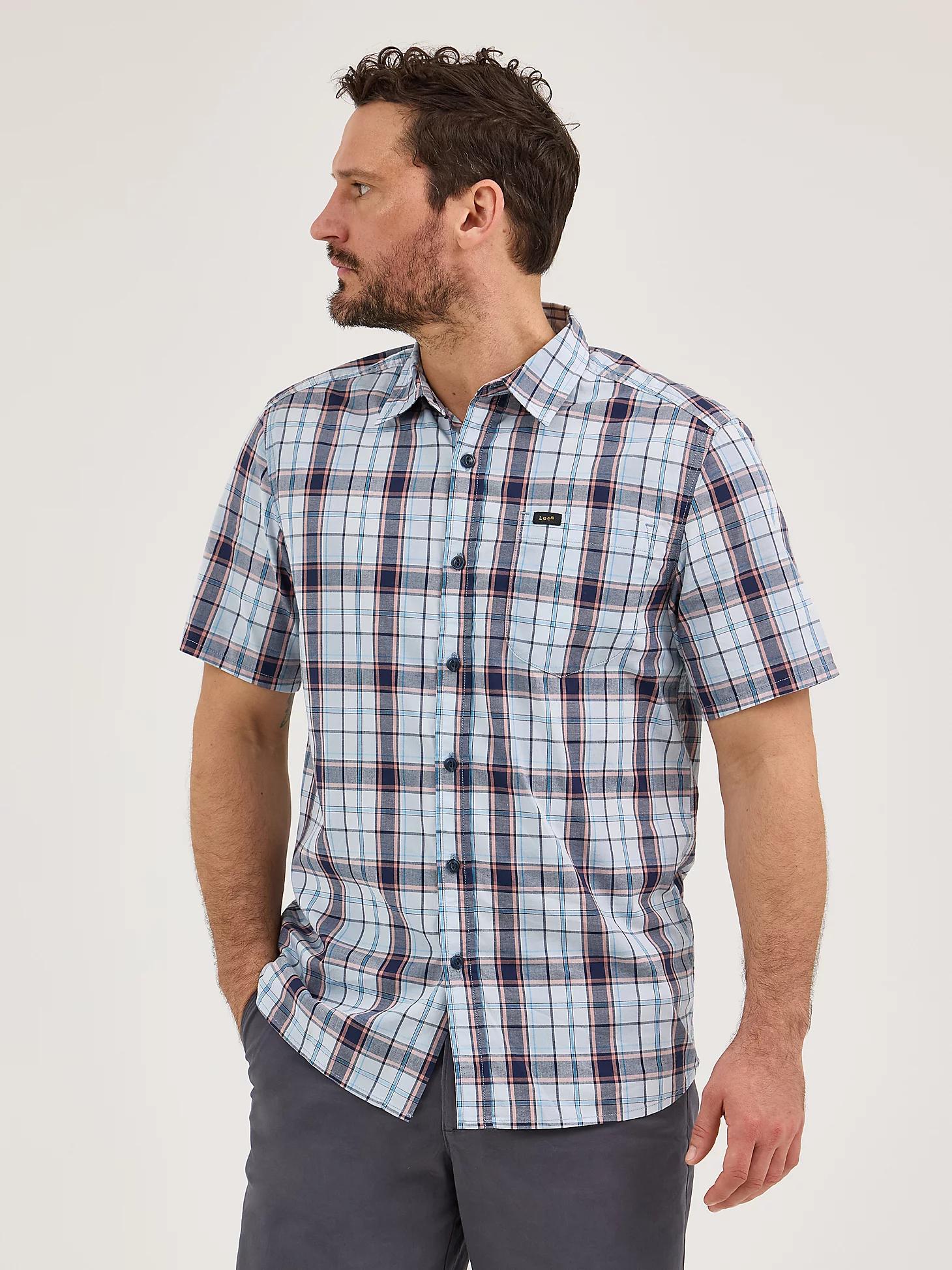 Men's Extreme Motion All Purpose Short Sleeve Plaid Button Down Shirt | Men's Tops & Tees | Lee® Product Image
