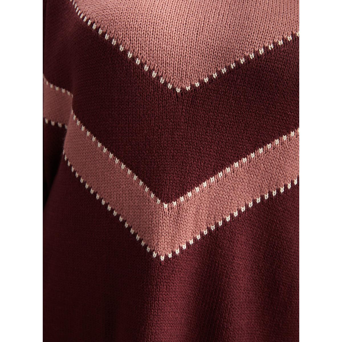 Plus Size Colorblock Contrast Round Neck Pullover Burgundy Women Casual Loose Long Sleeve Round Neck Dailywear Pullovers BloomChic 30/6X Product Image