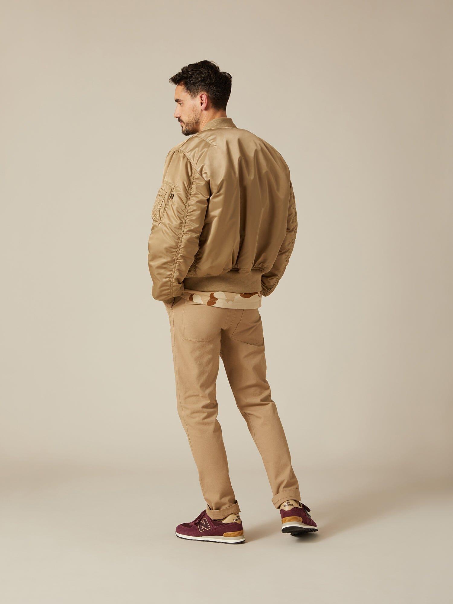 MA-1 BOMBER JACKET (HERITAGE) Male Product Image