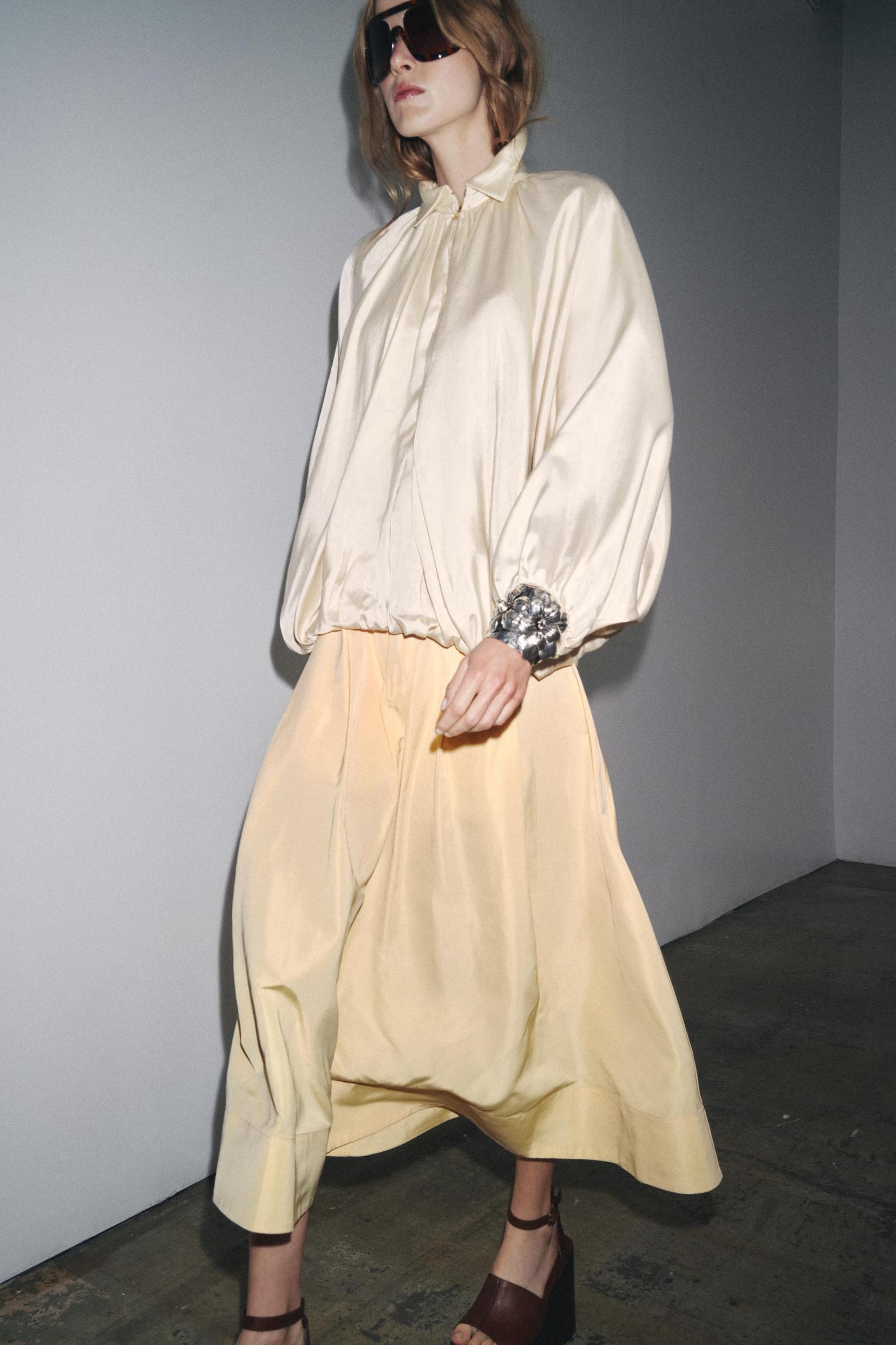 ZW COLLECTION MIDI SKIRT Product Image