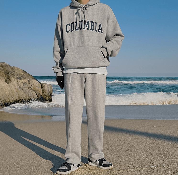 RT No. 6236 COLUMBIA LETTERED PULLOVER HOODIE Product Image