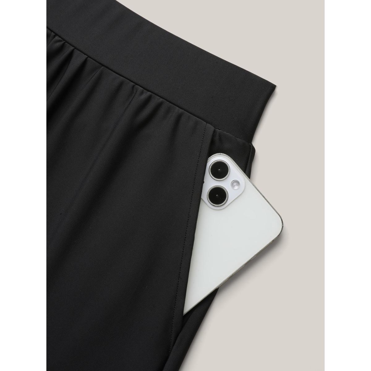 Plus Size Spliced Webbed Pockets Swim Bottoms Women's Swimwear Black Resort Gathered High stretch Bodycon High Rise Slanted pocket Curve Swim Bottoms BloomChic 30/6X Product Image