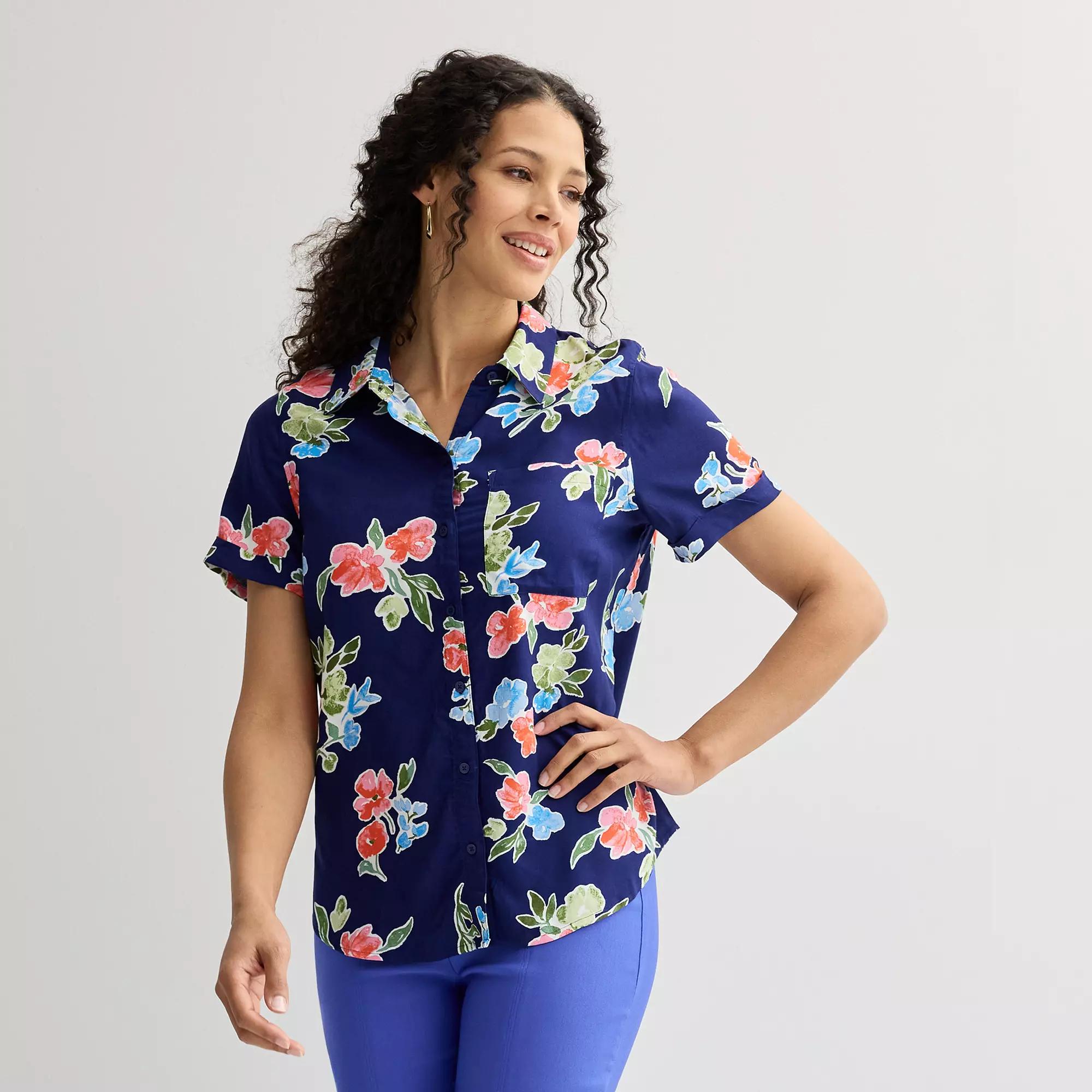 Petite Croft & Barrow® Camp Shirt, Women's, Size: XXL Petite, Blue Floral Wash Product Image