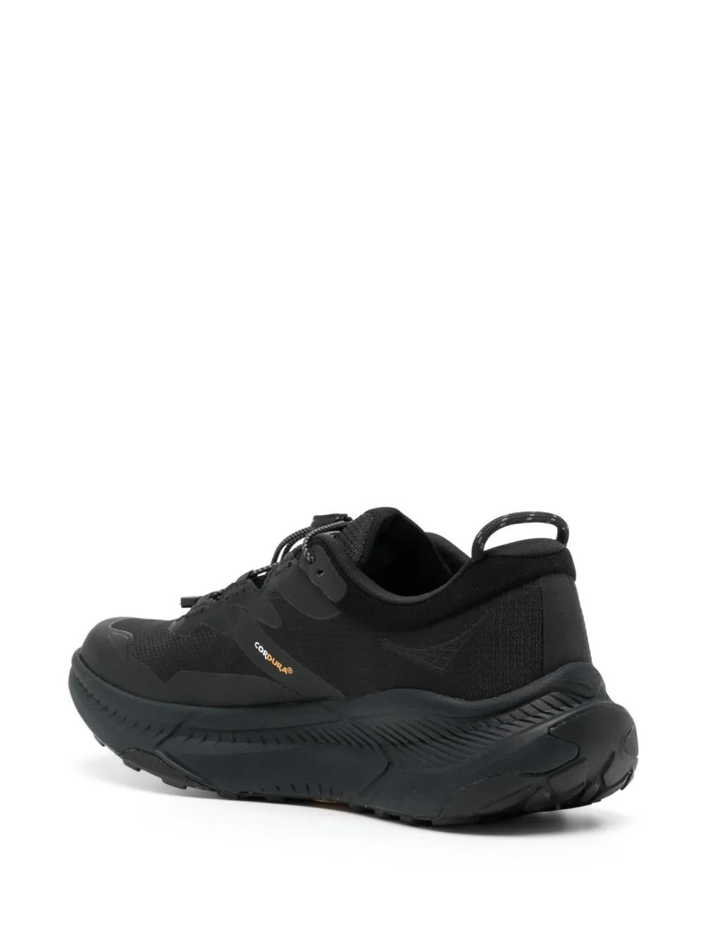 Transport hiking sneakers Product Image