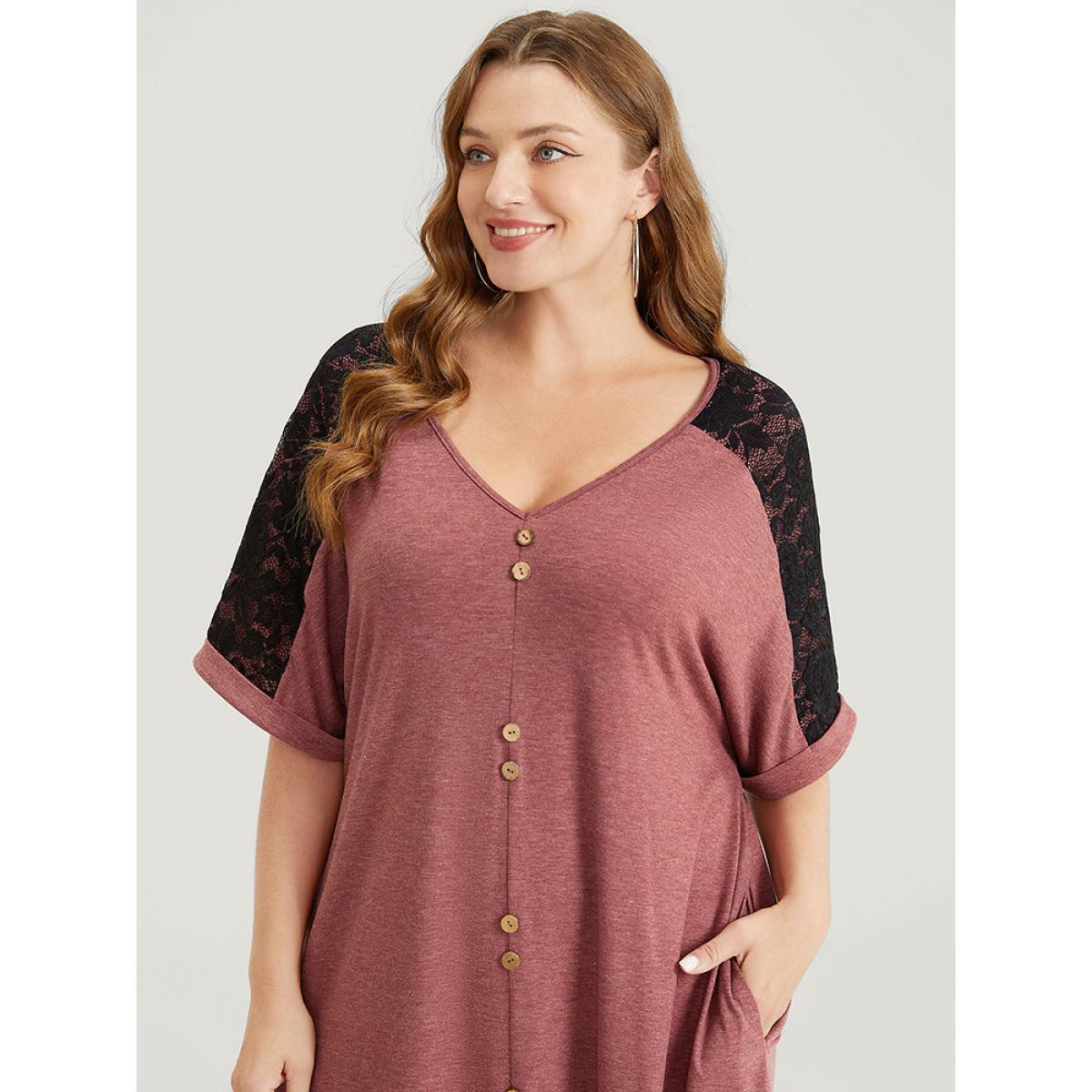 Plus Size Plain Lace Patchwork Button Detail Pocket Dress DustyPink Women Casual Patchwork V-neck Short sleeve Curvy Knee Dress BloomChic 26/4X Product Image