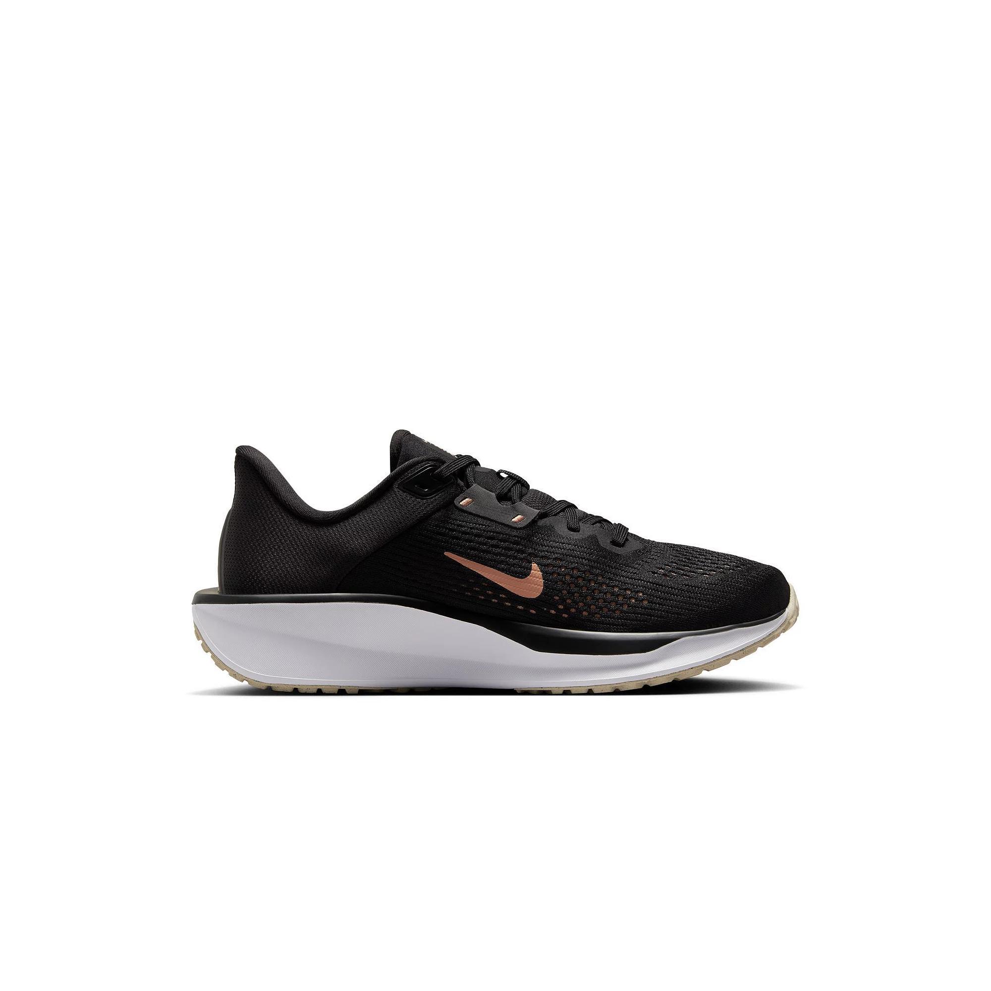 Nike Womens Quest 6 Running Shoe Product Image