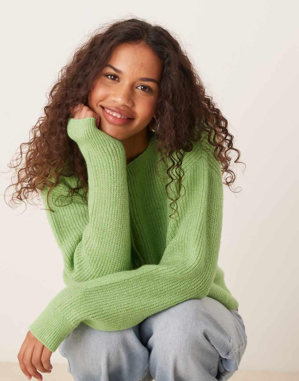 JDY light weight knitted cardigan in green Product Image