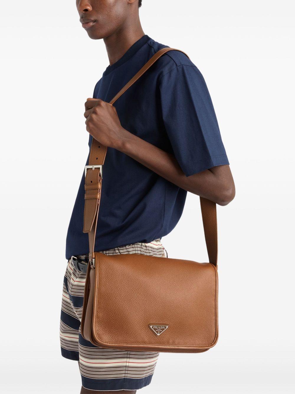 leather messenger bag Product Image