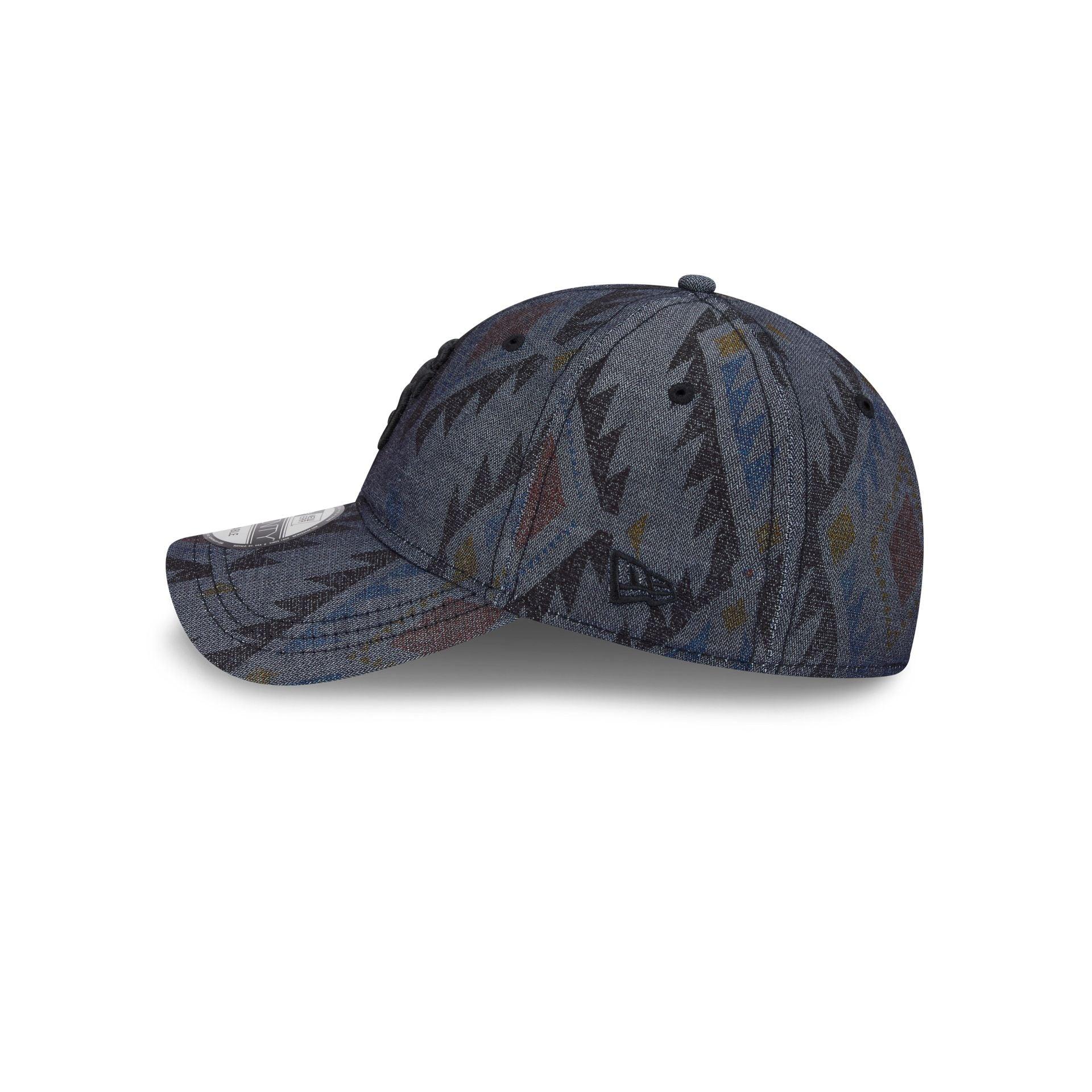 Houston Astros Three Looms Floral Corduroy 9TWENTY Adjustable Hat Male Product Image