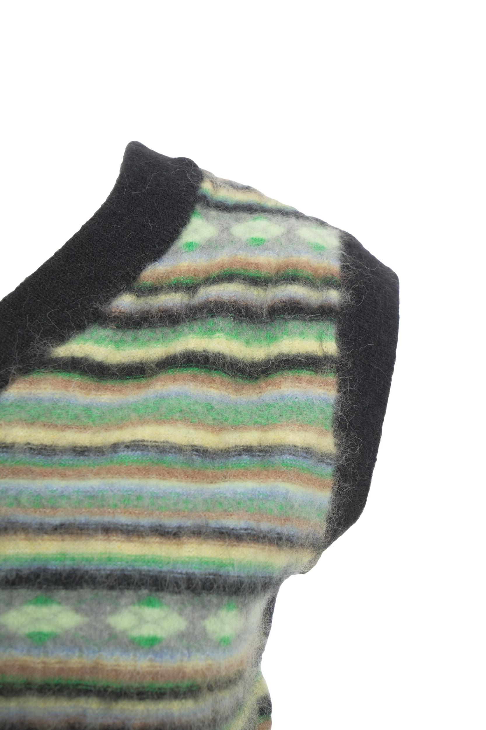 Knit vest with pattern Product Image