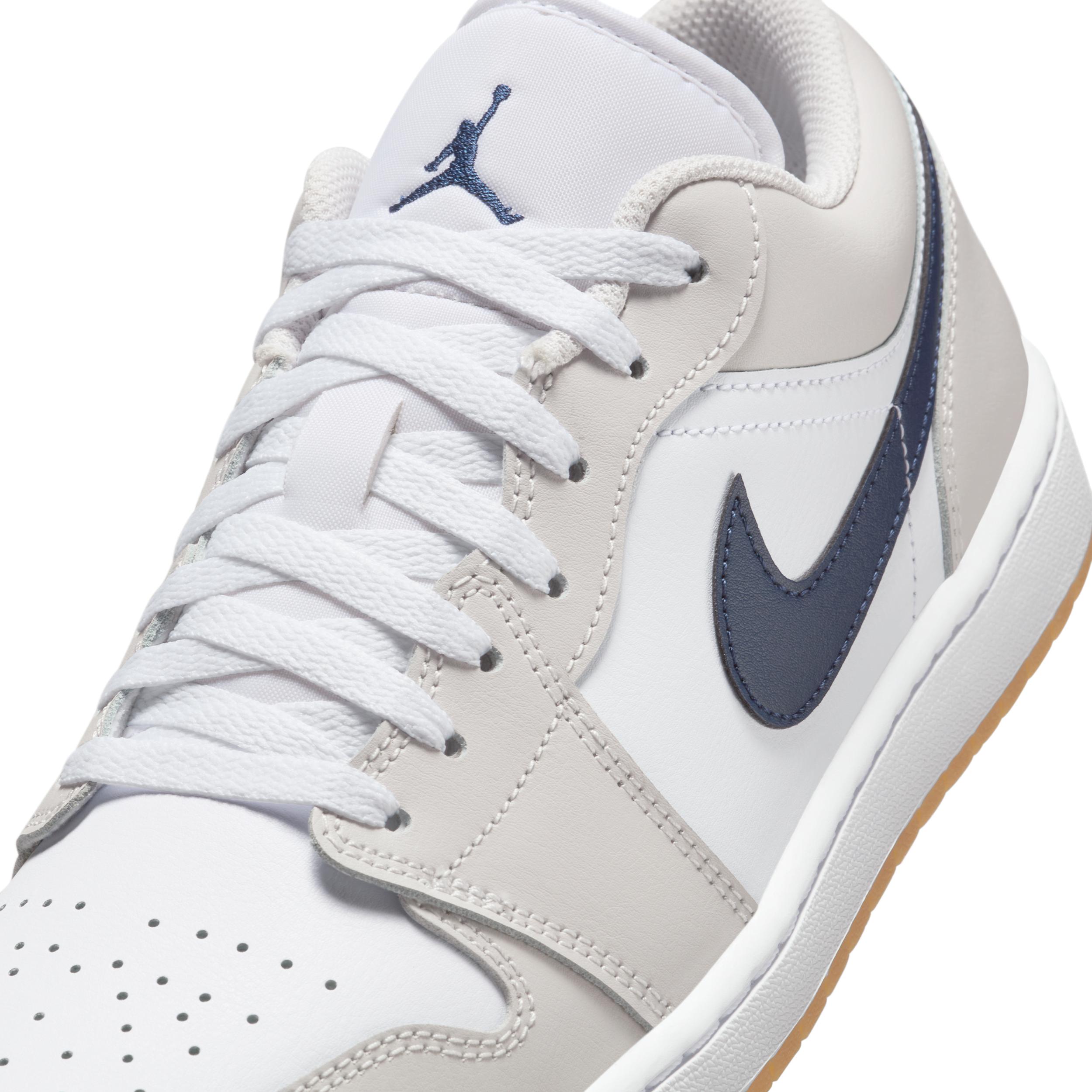 Men's Air Jordan 1 Low Shoes Product Image