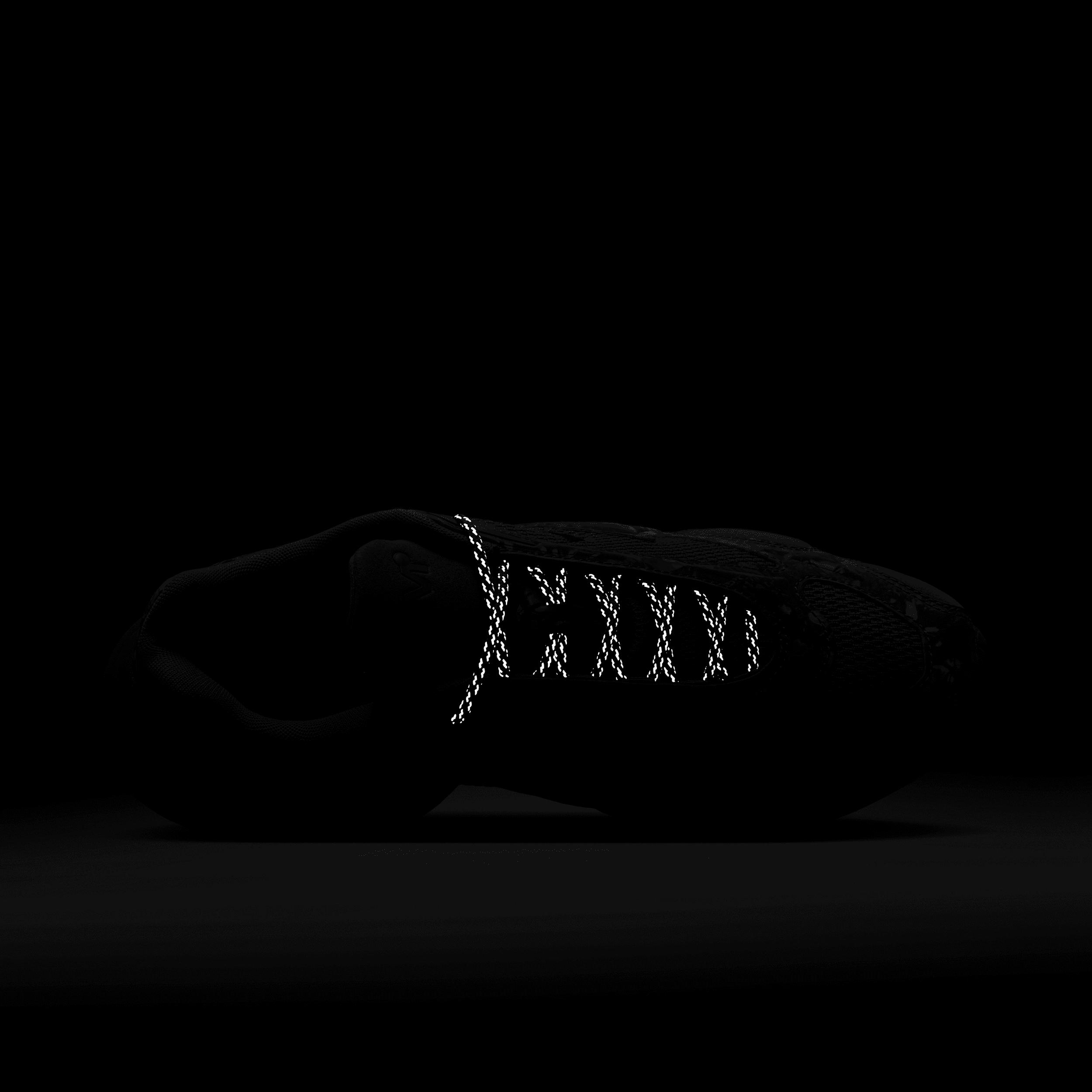 Nike Women's Air Max Muse Shoes Product Image