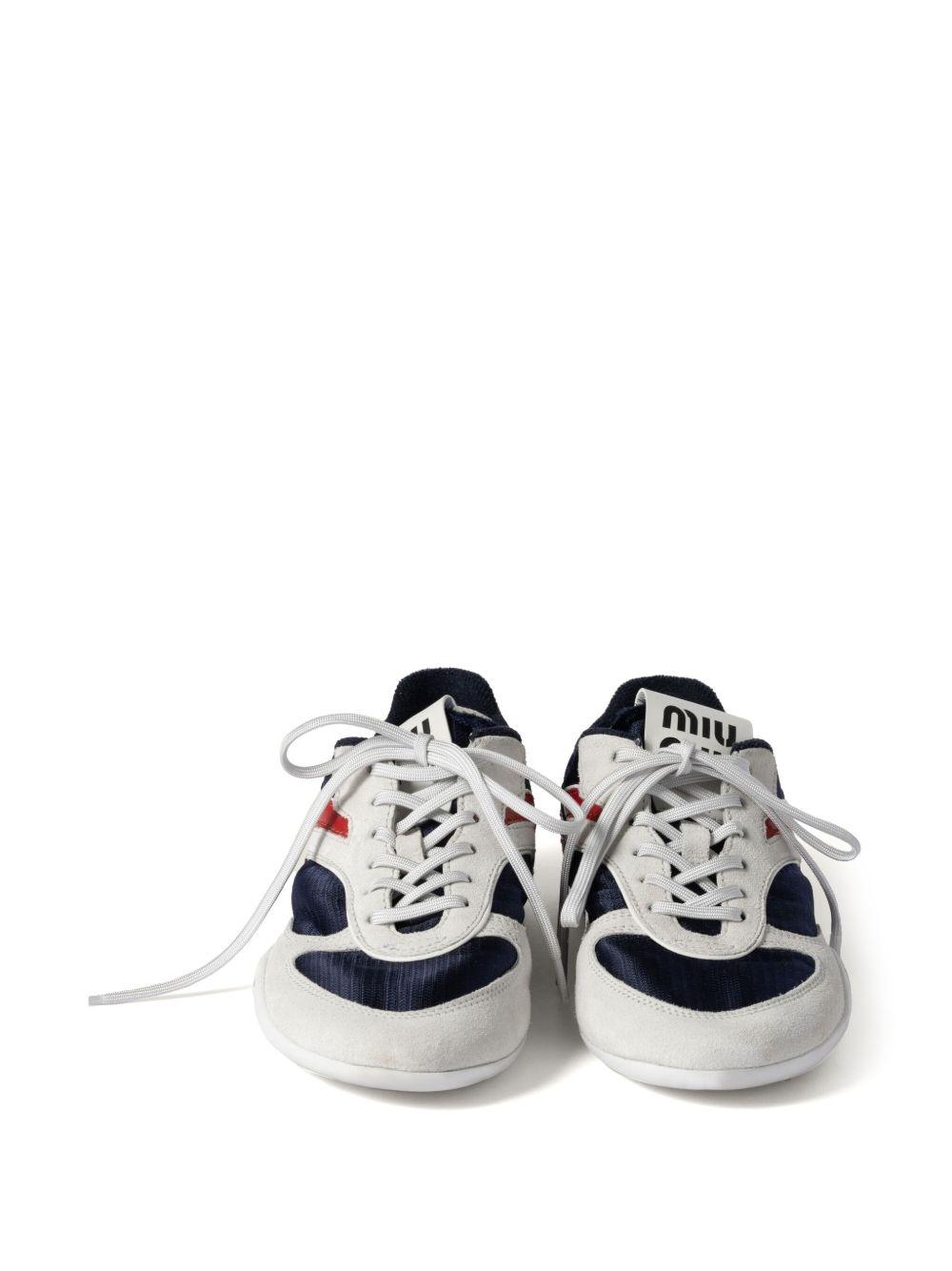 Gymnasium sneakers  Product Image