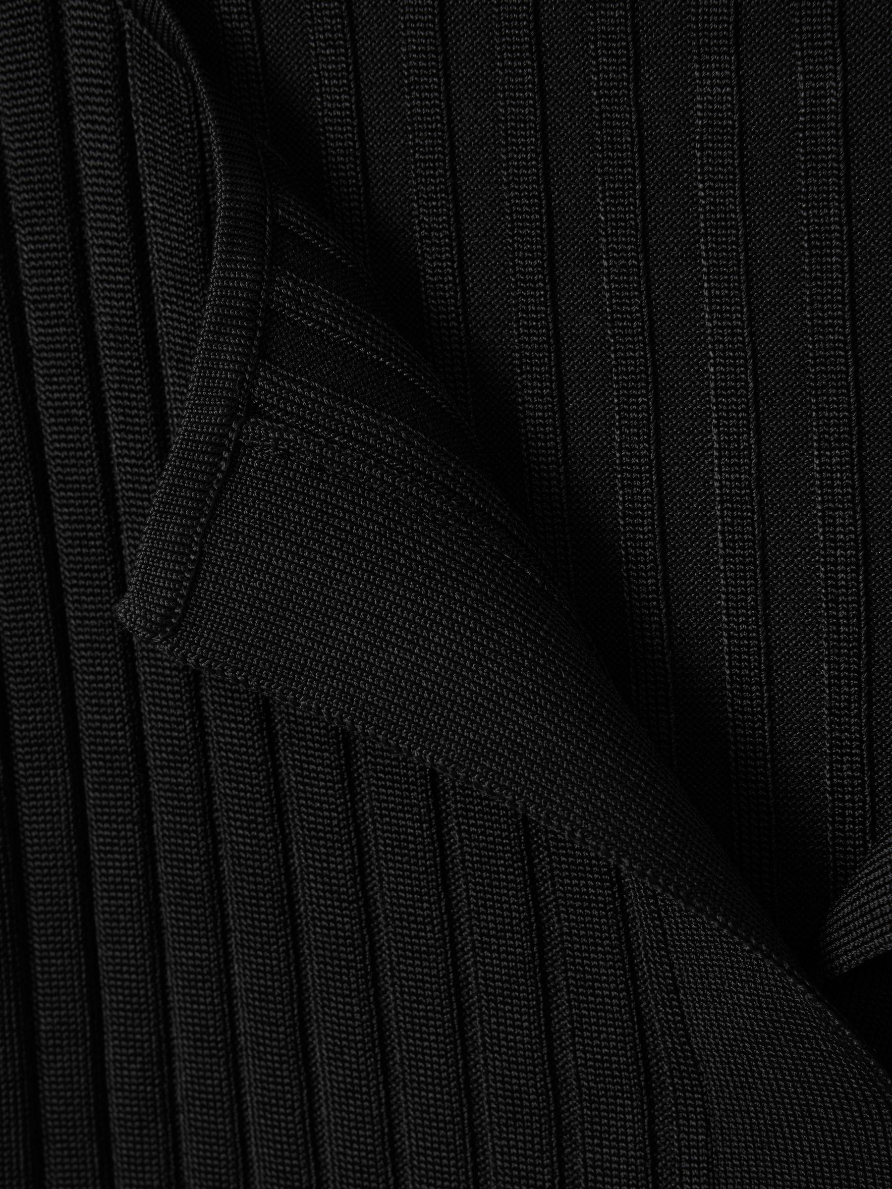 Ribbed Open Collar Top in Black Product Image