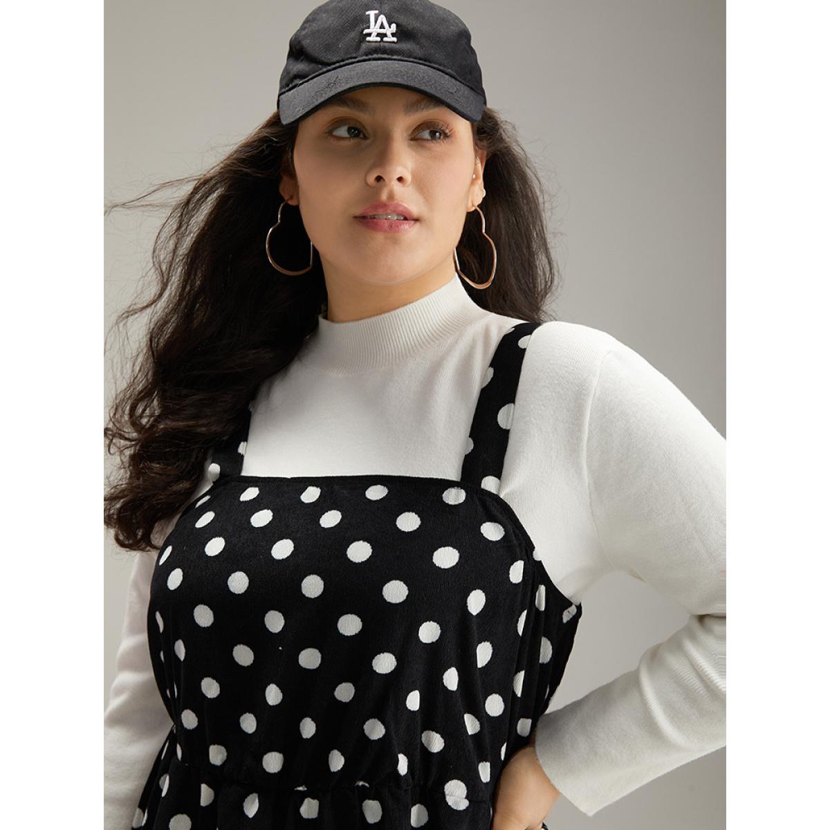 Plus Size Polka Dot Pocket Cami Dress Black Women Elegant Adjustable Straps Spaghetti Strap Sleeveless Curvy Midi Dress BloomChic 10/M Product Image