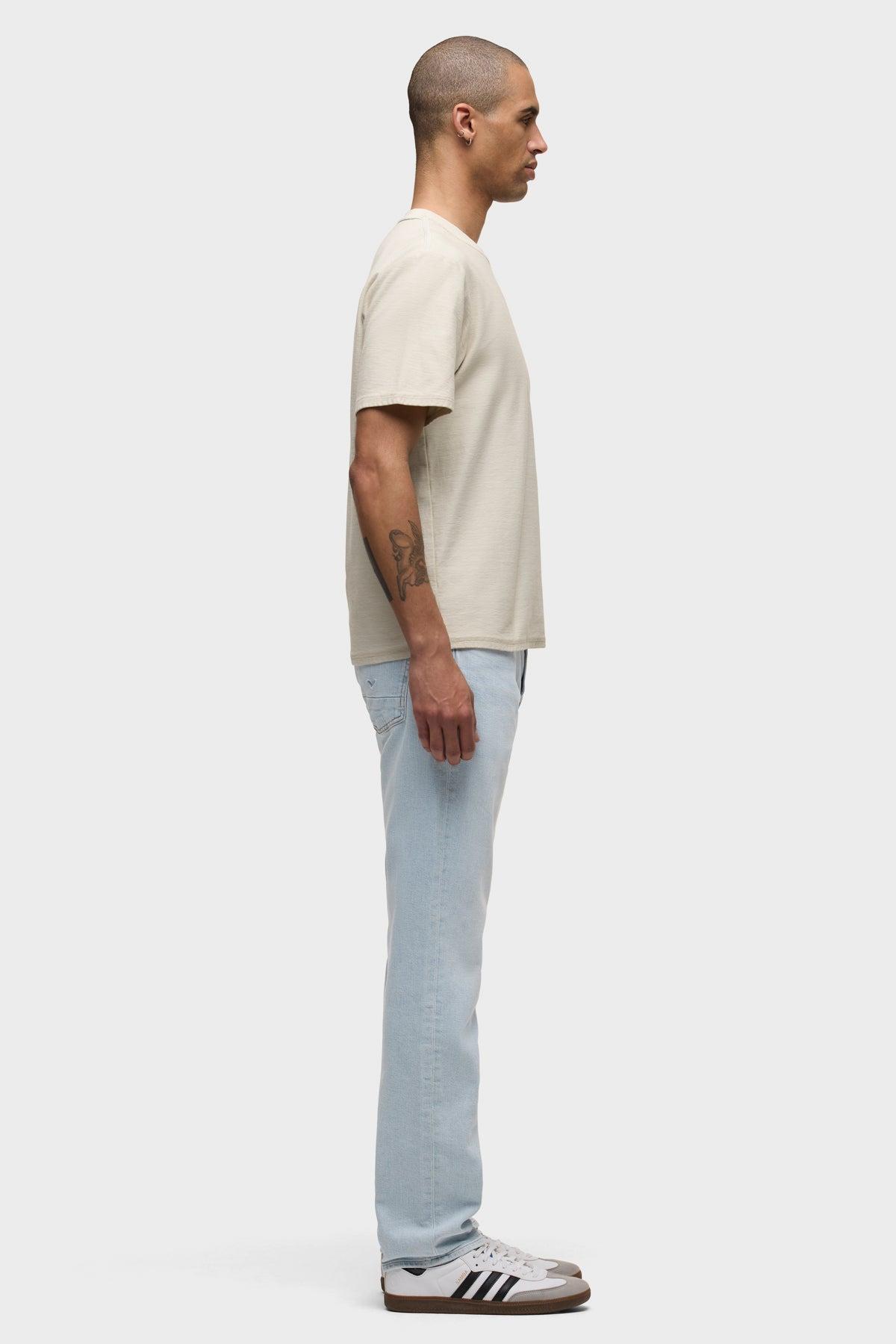 Blake Slim Straight Male Product Image