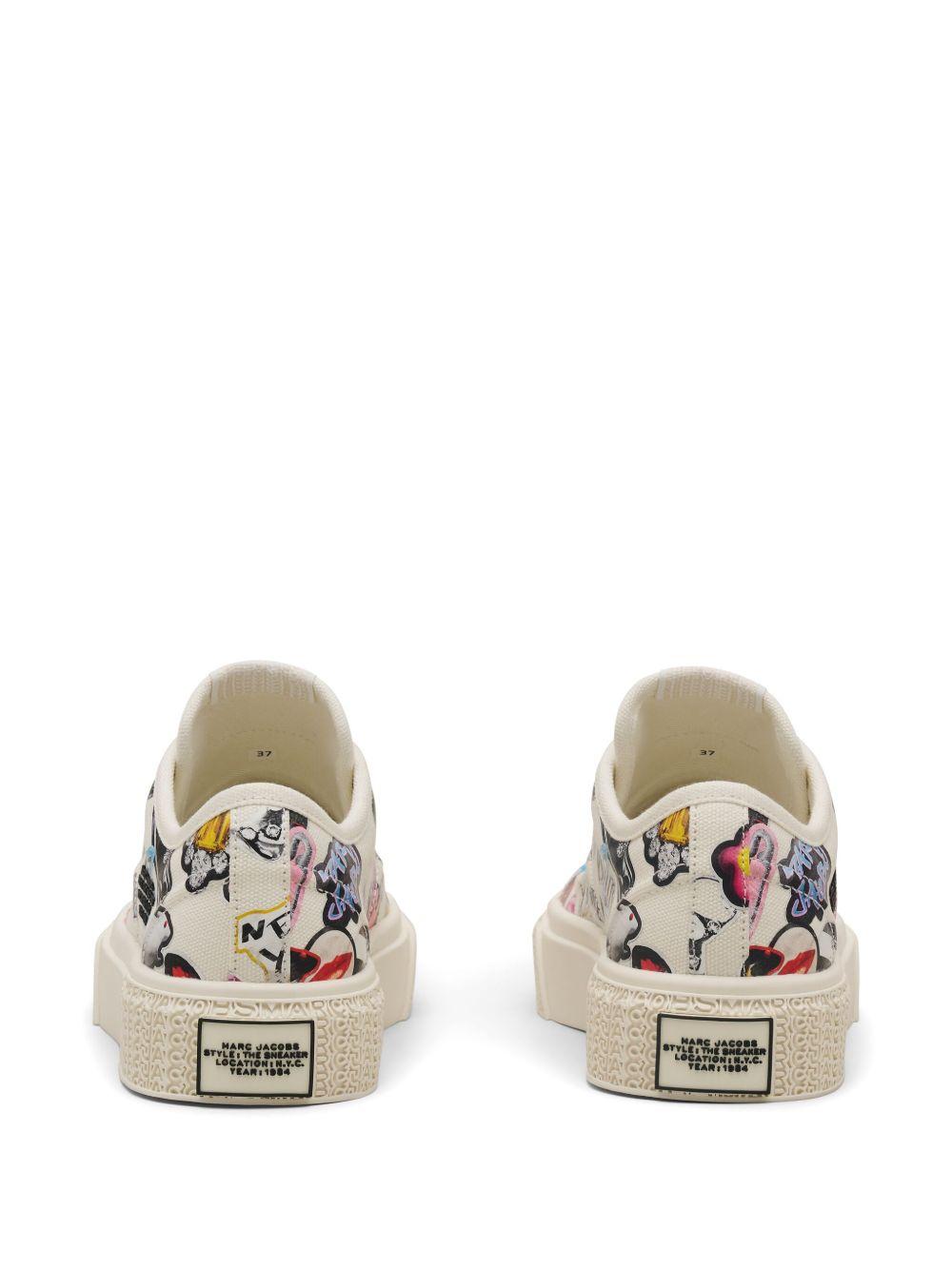 graphic-print sneakers  Product Image