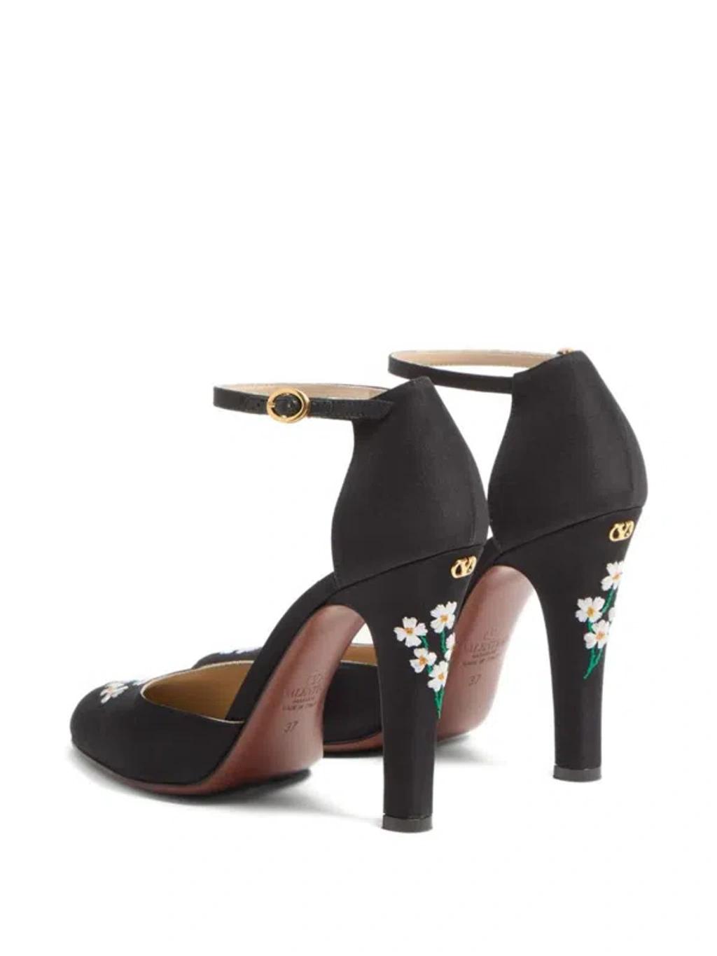 VALENTINO GARAVANI Black Fabric Hi Dolly Pumps Product Image