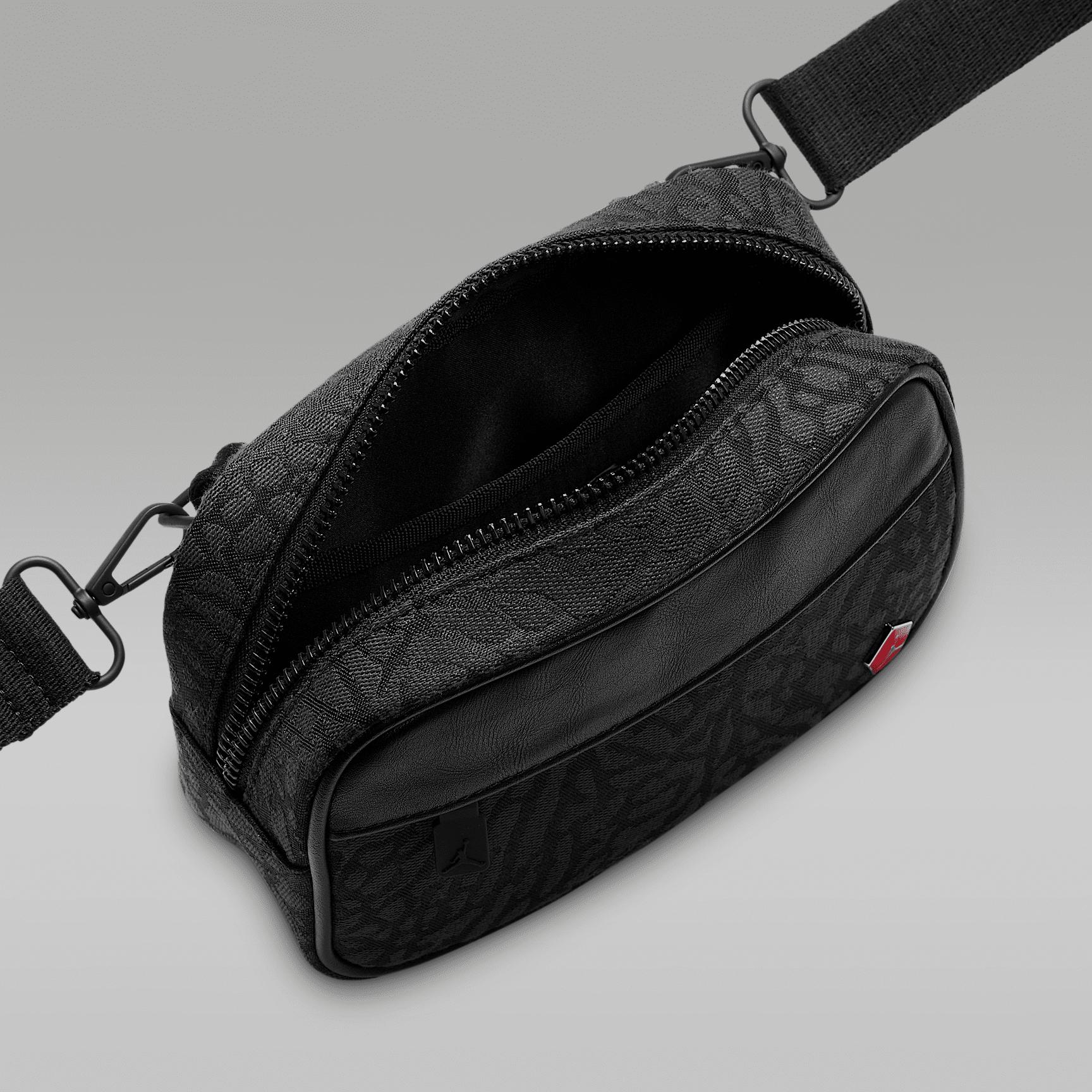 Mens Jordan Icon Camera Bag (1.6L) | MA9023-G0T Product Image