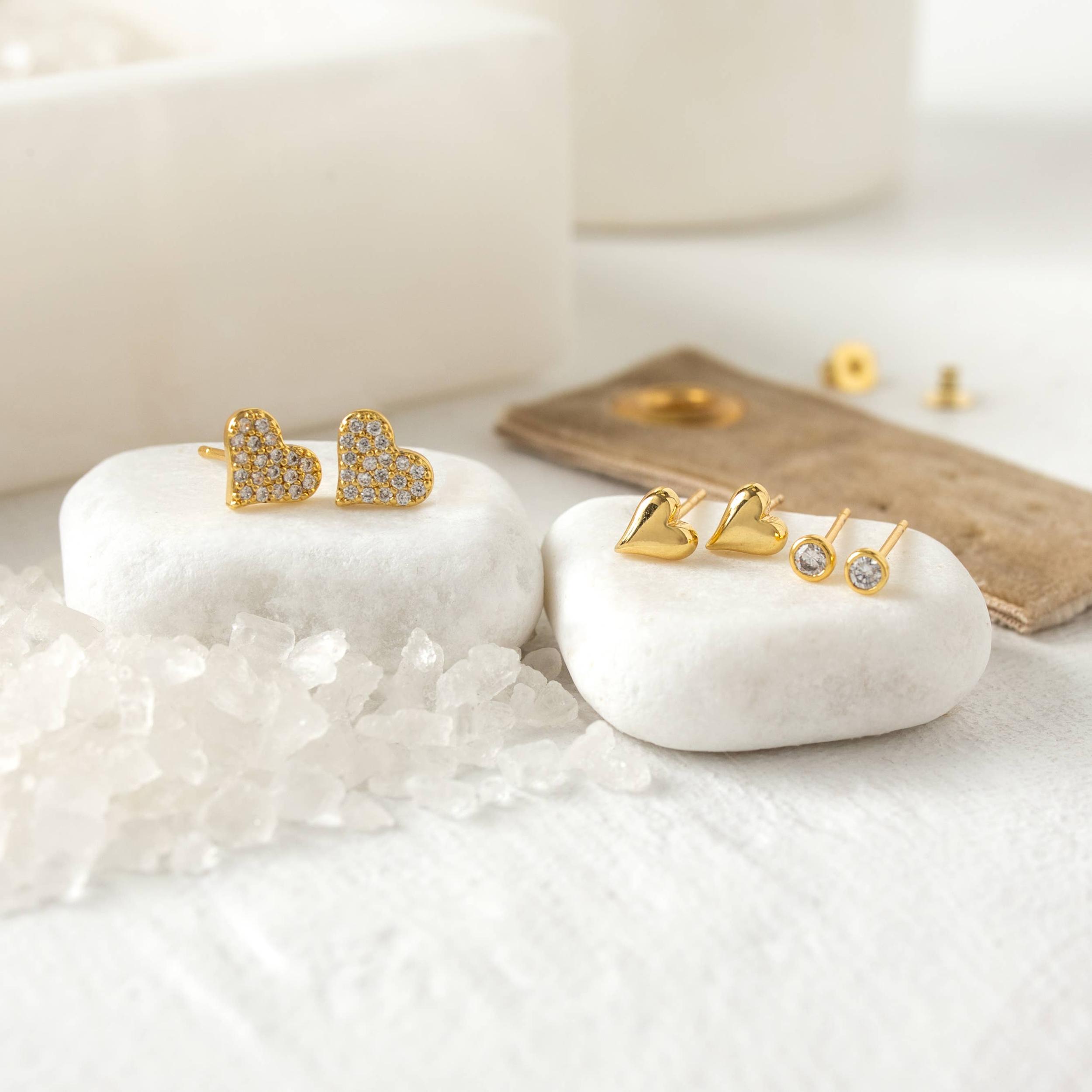 Heart Velvet Stud Gift Set Product Image