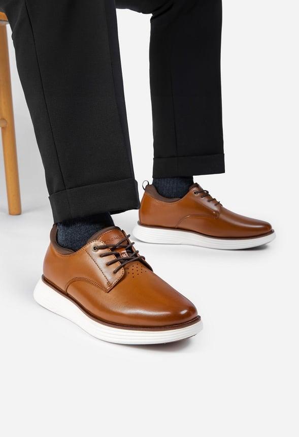 Men's MaxFlex Casual Oxford Dress Sneaker Product Image