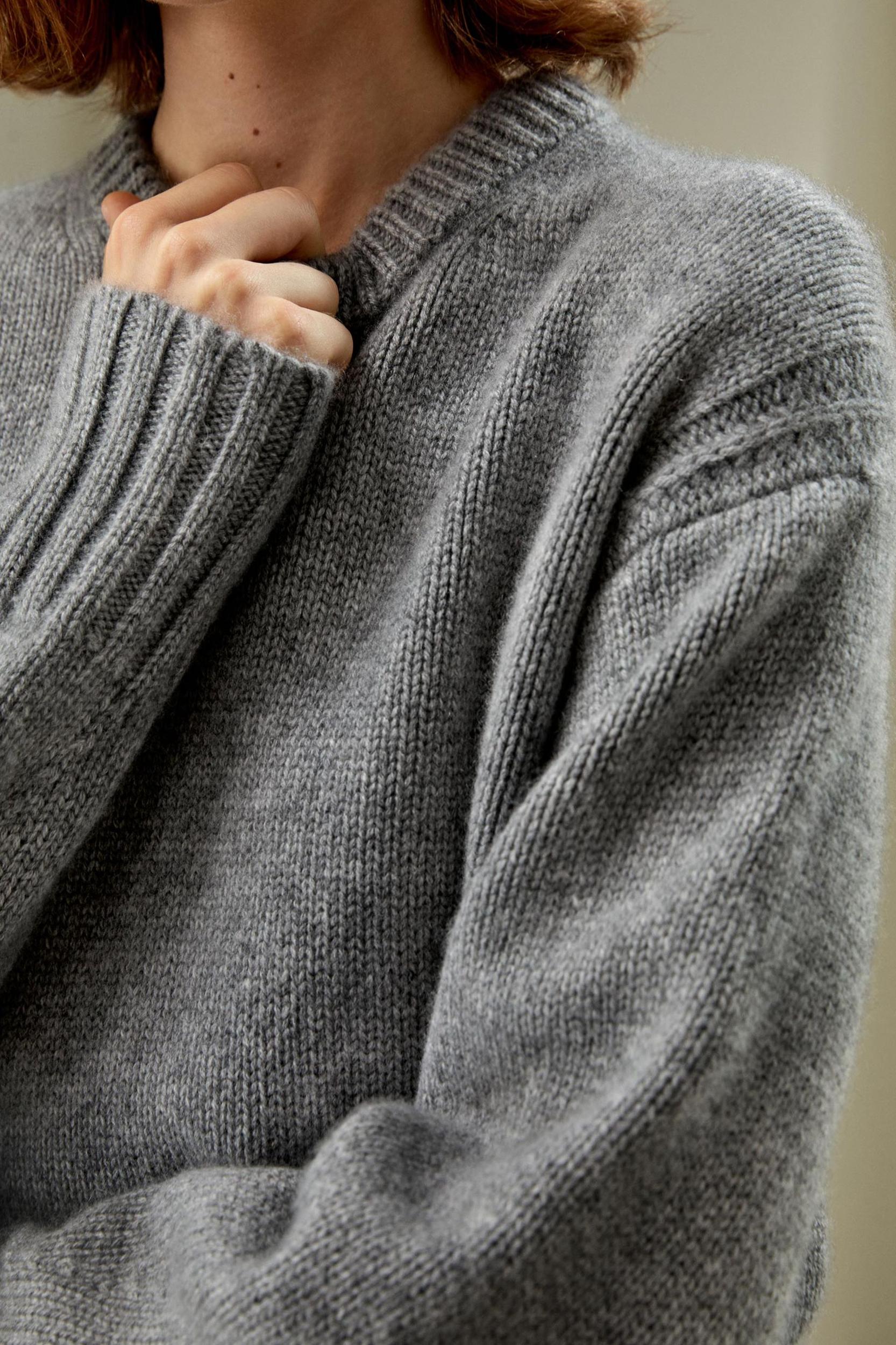 Boxy Crewneck Cashmere Sweater Product Image