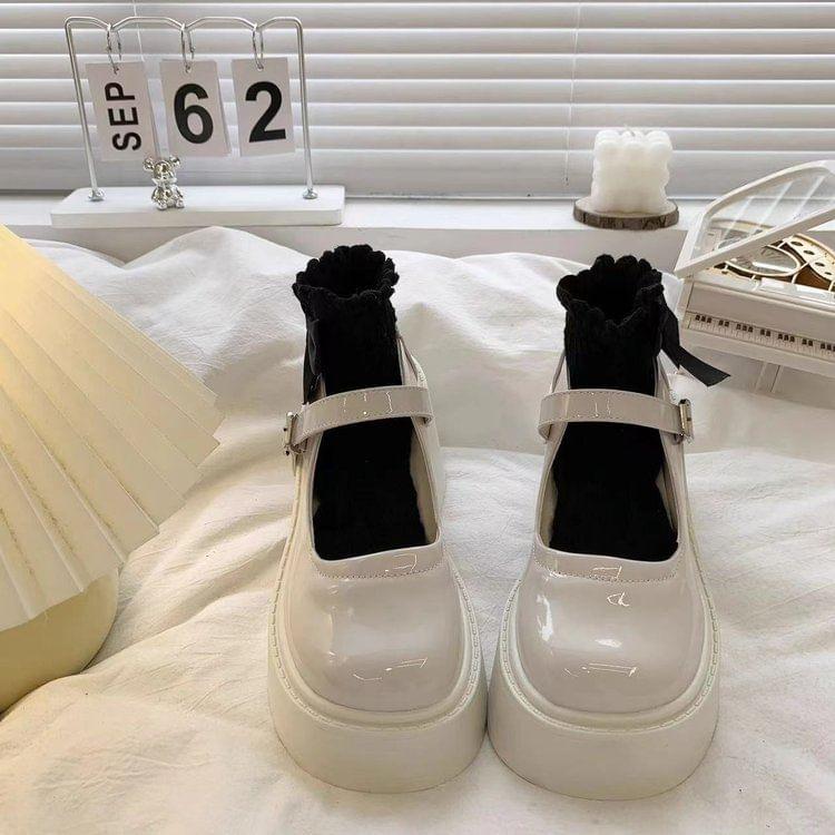 Platform Chunky Heel Mary Jane Pumps Product Image