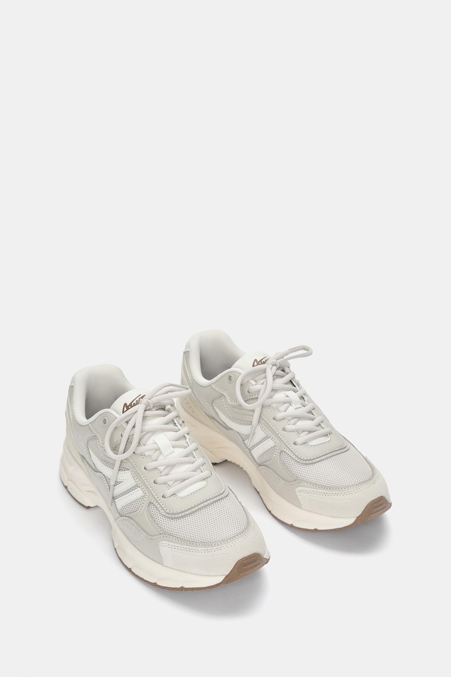 Multi-piece sneakers Product Image