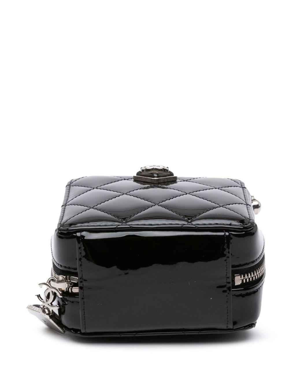 2021-2024 CC Quilted Patent Diamond Resin Clutch With Chain crossbody bag Product Image