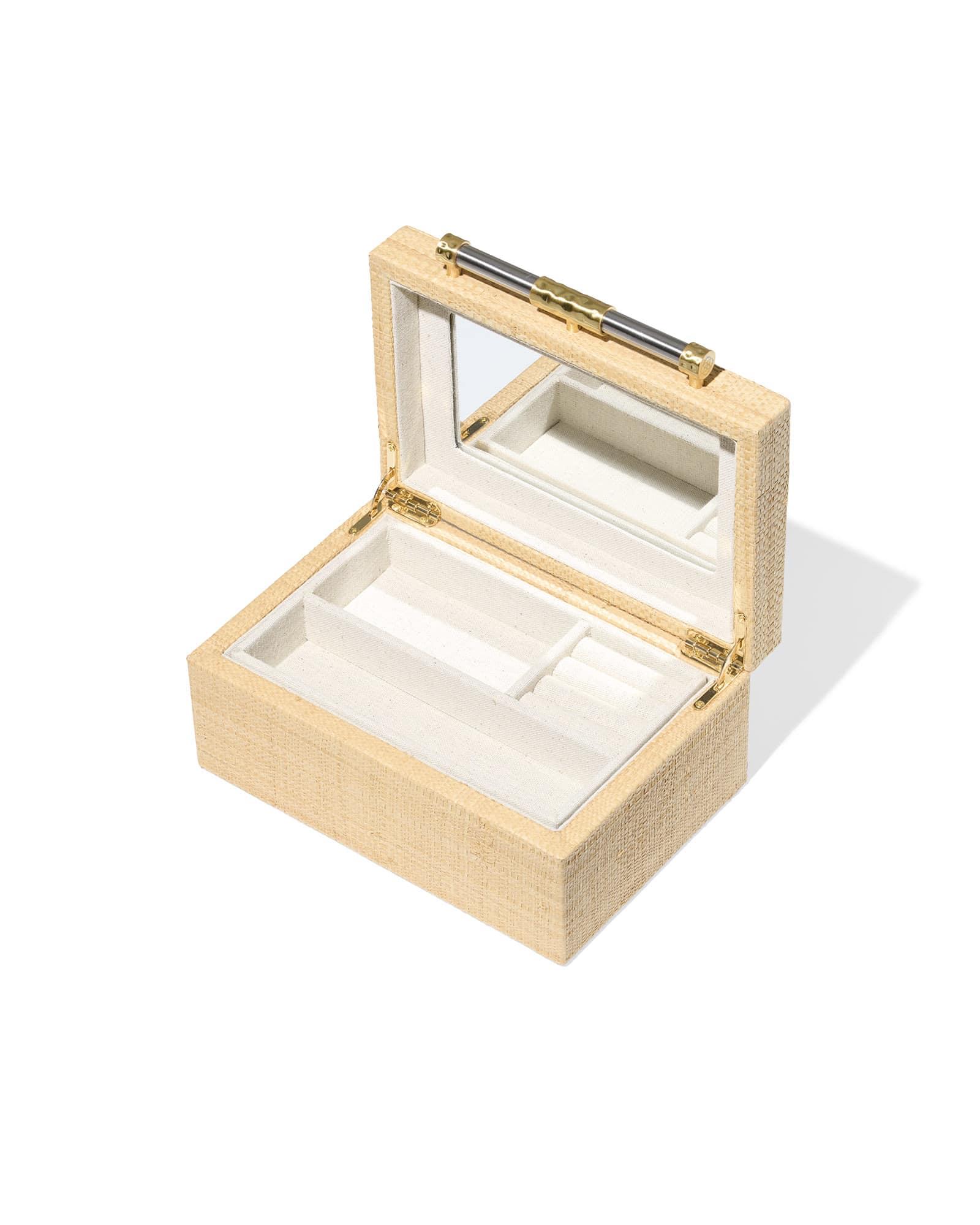 Small Raffia Jewelry Box Product Image