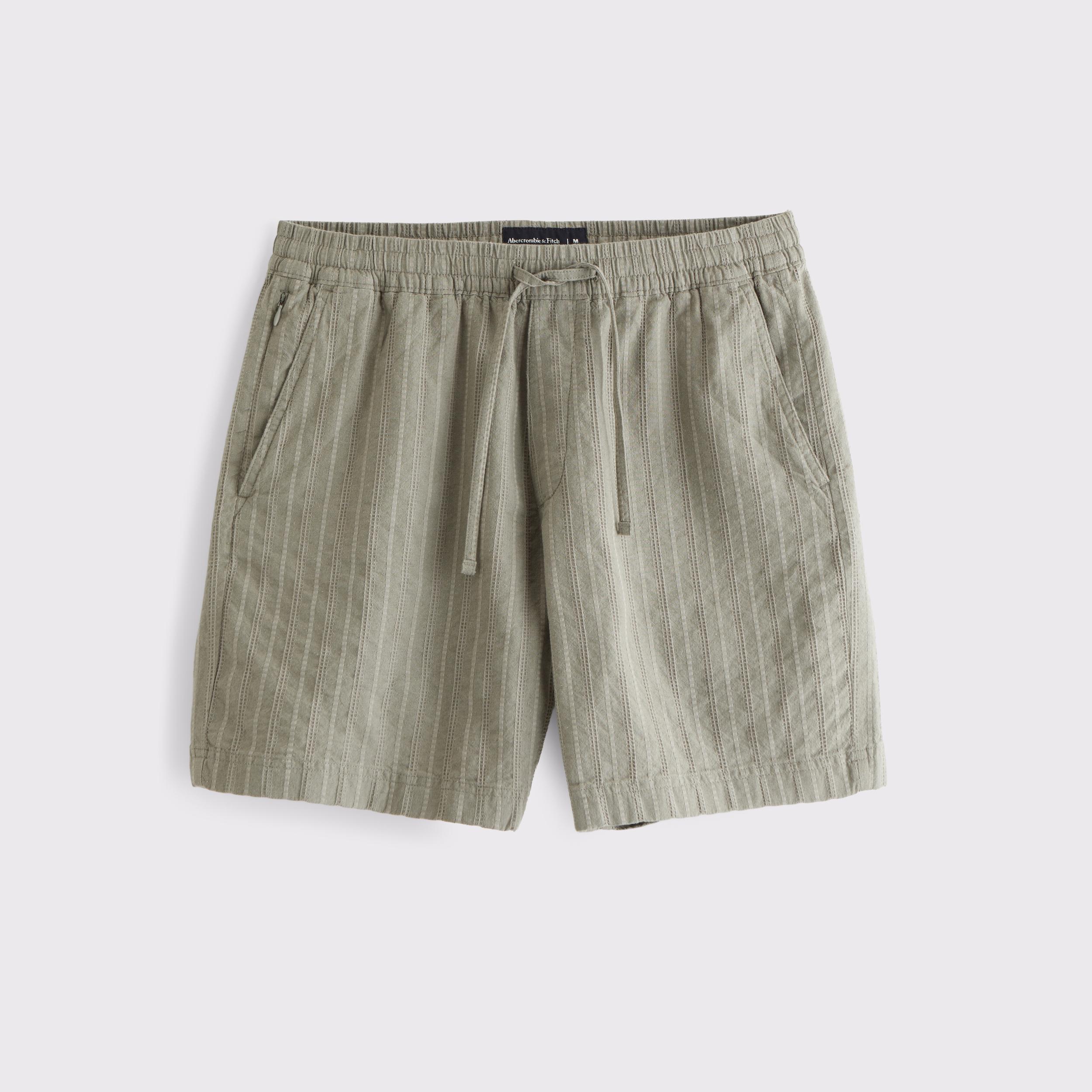 Relaxed Linen-Blend Pull-On Short Product Image