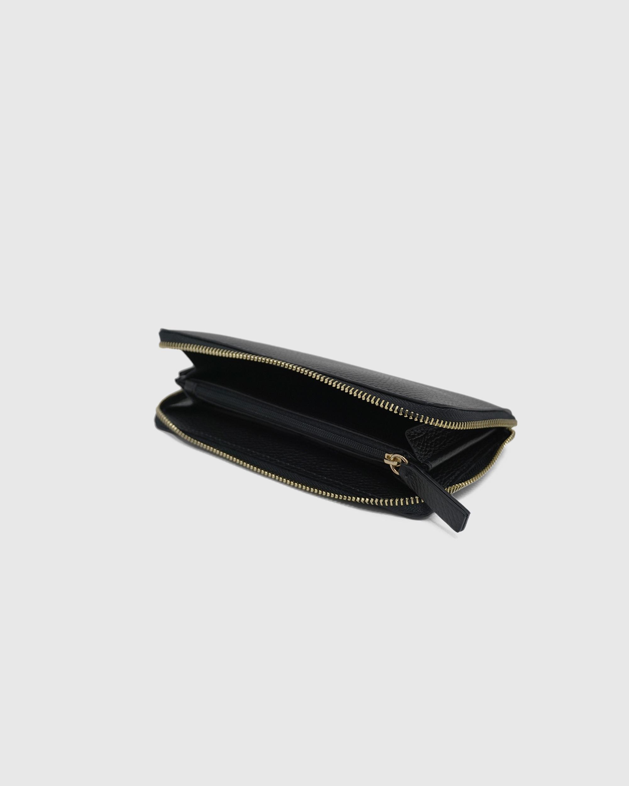 Quince | Women's Italian Pebbled Leather Continental Wallet Italian Leather Product Image