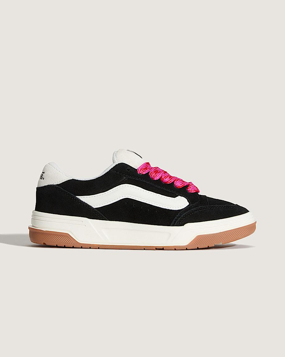 Hylane Shoe in Black| Vans US Product Image