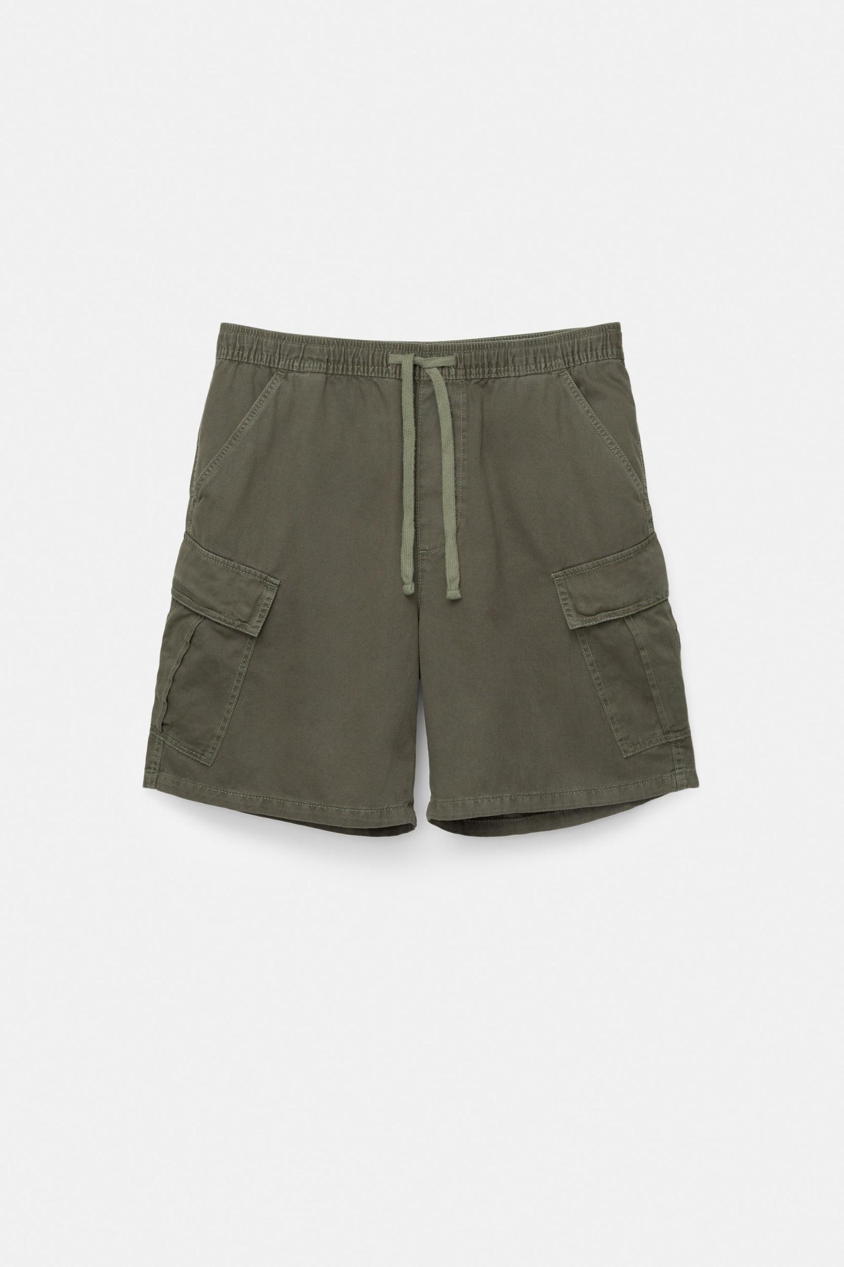 Cargo Bermuda shorts Product Image