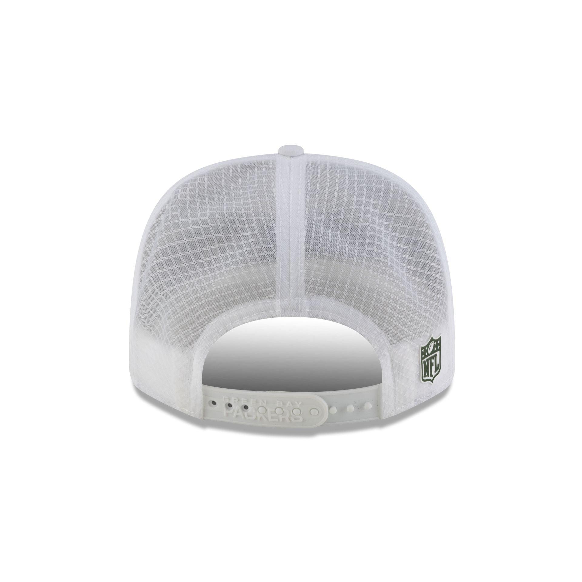 Green Bay Packers 2025 Sideline Hot Weather White 9SEVENTY Trucker Hat Male Product Image