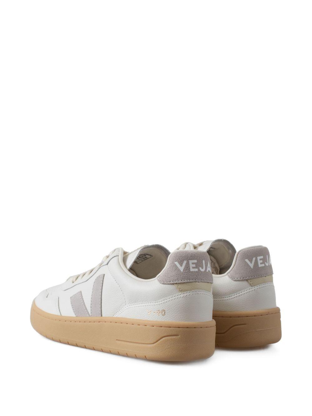 V-90 sneakers Product Image