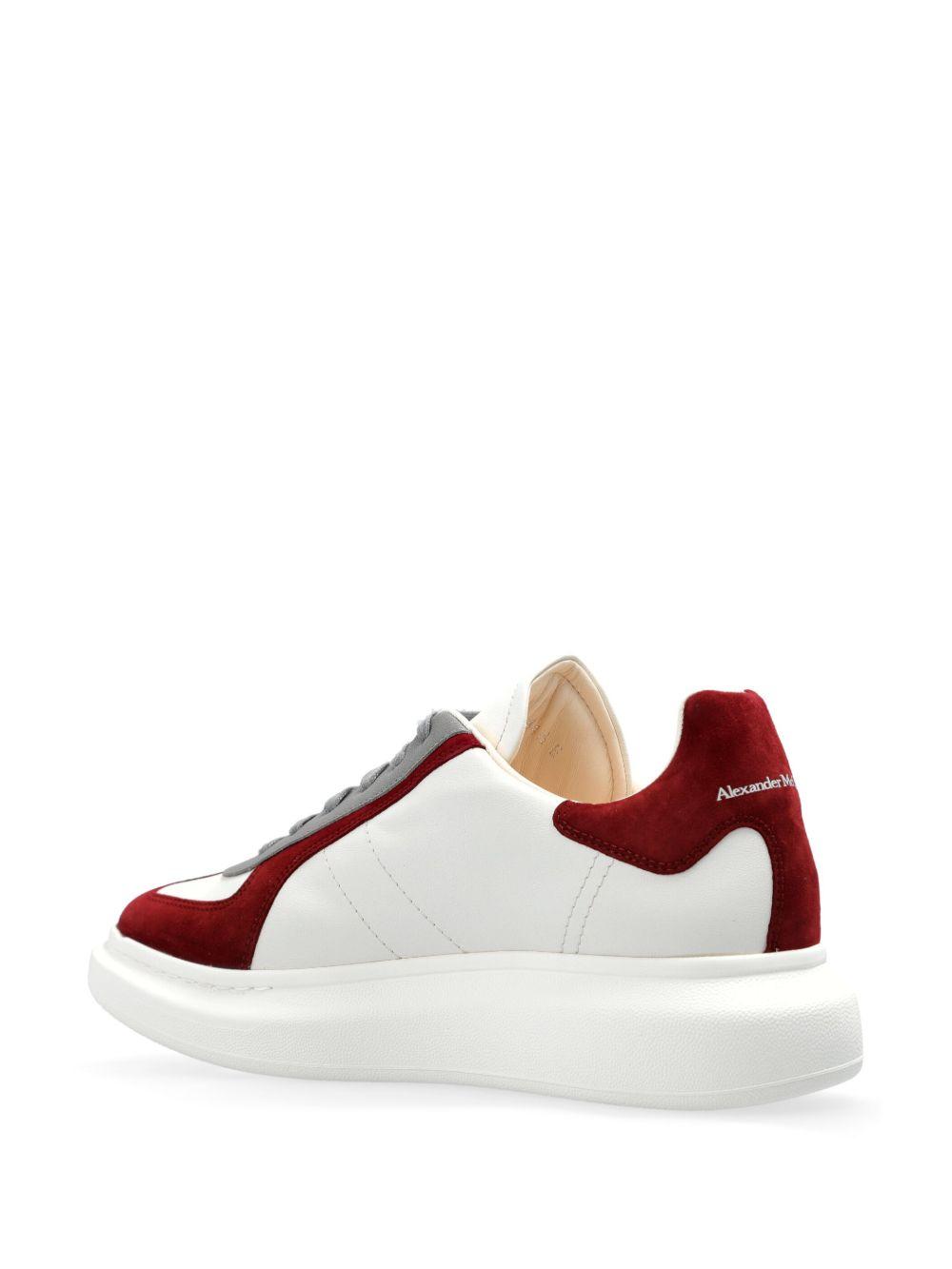 low-top sneakers Product Image