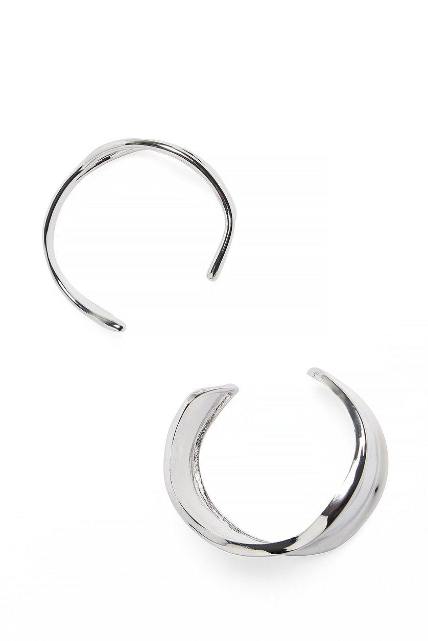 2-pack Sculptural Bangle Bracelet Product Image