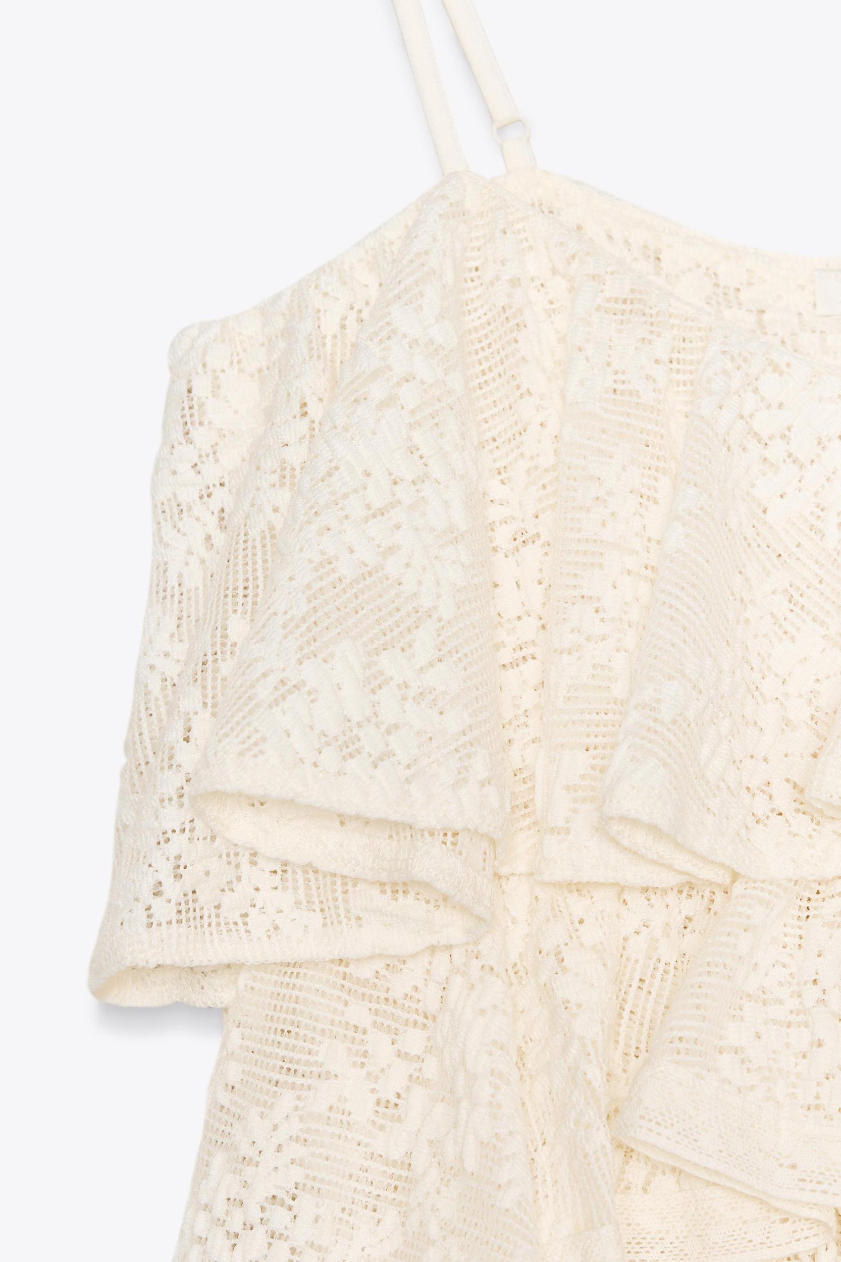 RUFFLED LACE TOP Product Image