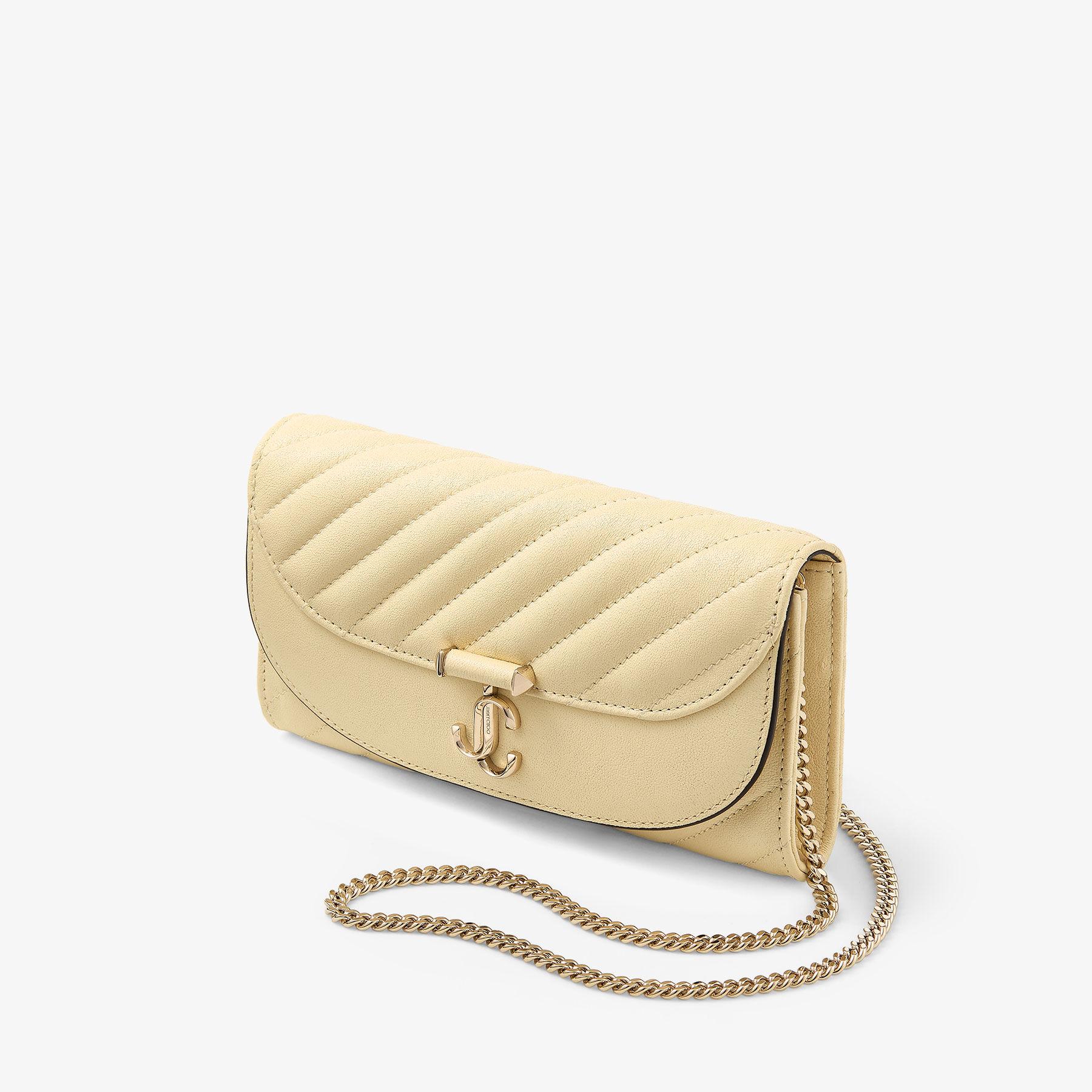 Curve Wallet With Chain Product Image