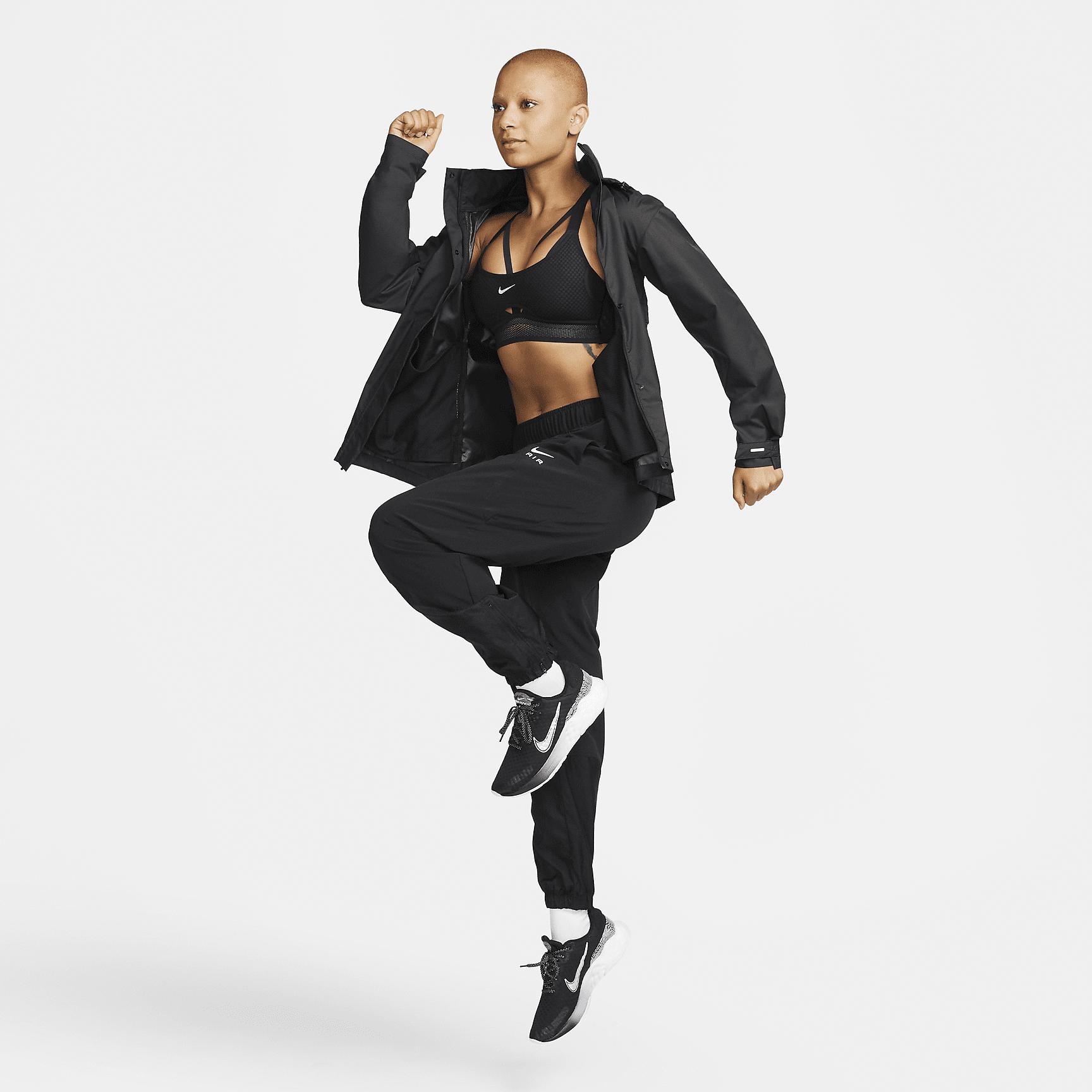Nike Women's Fast Repel Running Jacket Product Image