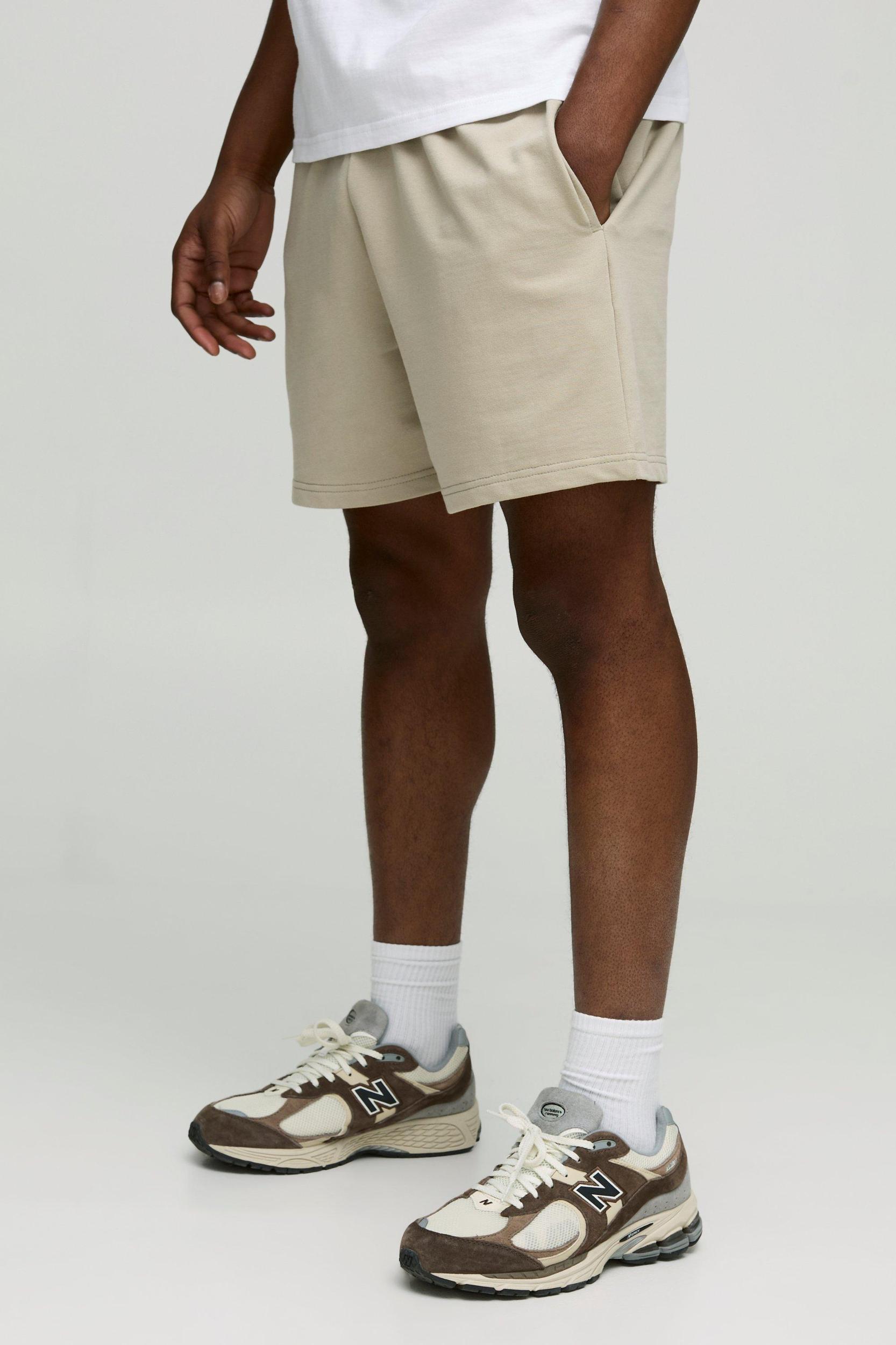 260GSM Loopback Basic Relaxed Fit Mid Length Shorts | boohooMAN USA Product Image