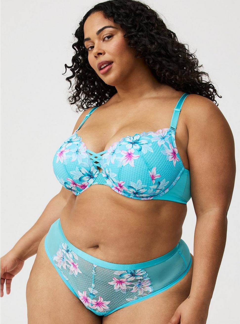 XO Plunge Push-Up Bra Product Image
