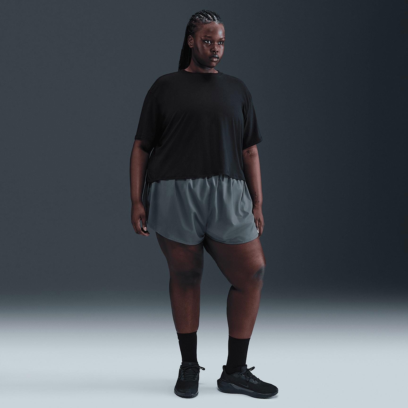 Nike Womens One Relaxed Dri-FIT Cropped Short-Sleeve Top (Plus Size) | HJ1067-010 Product Image