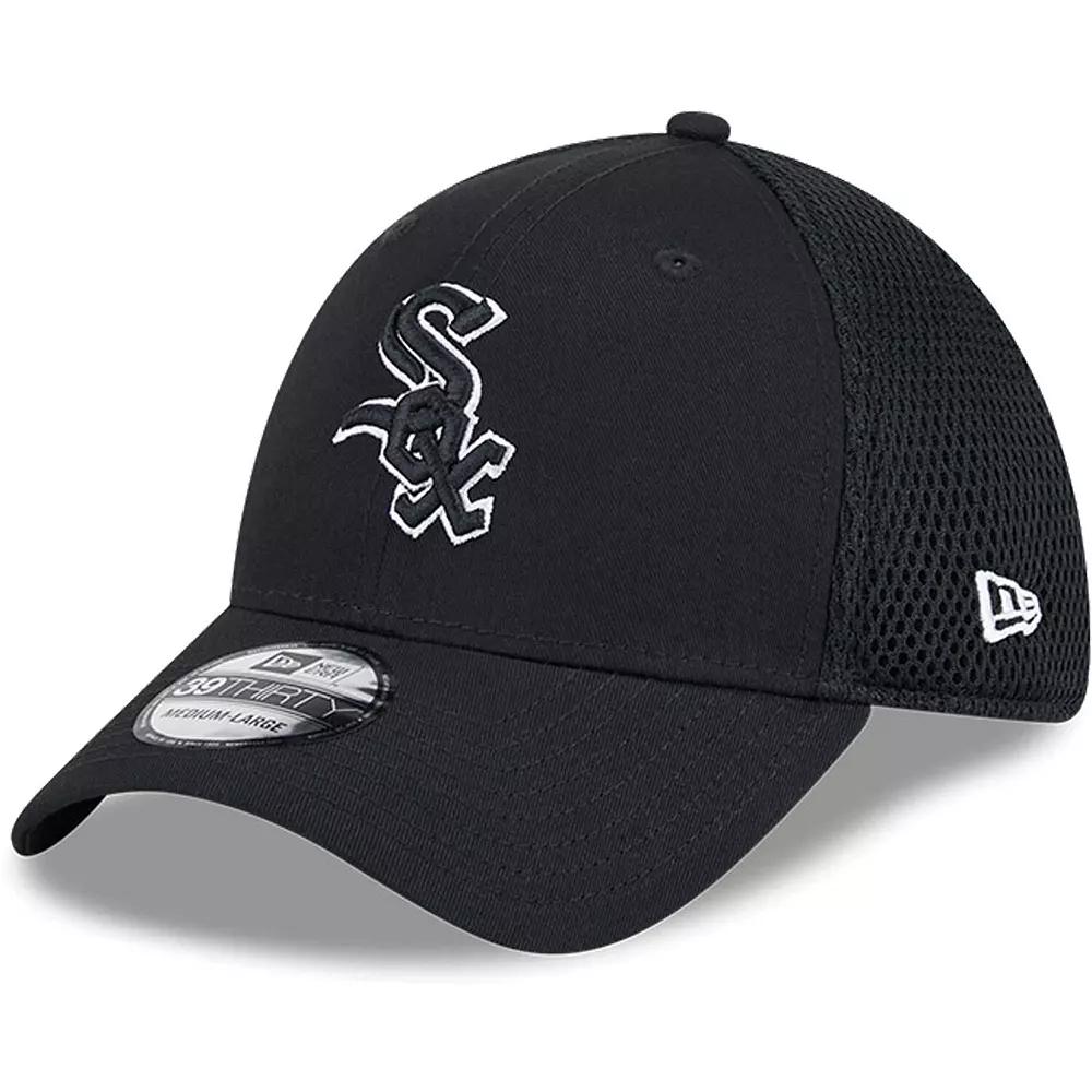 Men's New Era Chicago White Sox Evergreen Black & White Neo 39THIRTY Flex Hat,  Product Image