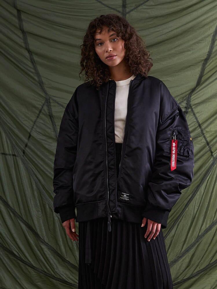 WOMEN'S OVERSIZED MA-1 MOD BOMBER JACKET - BLACK / L Product Image
