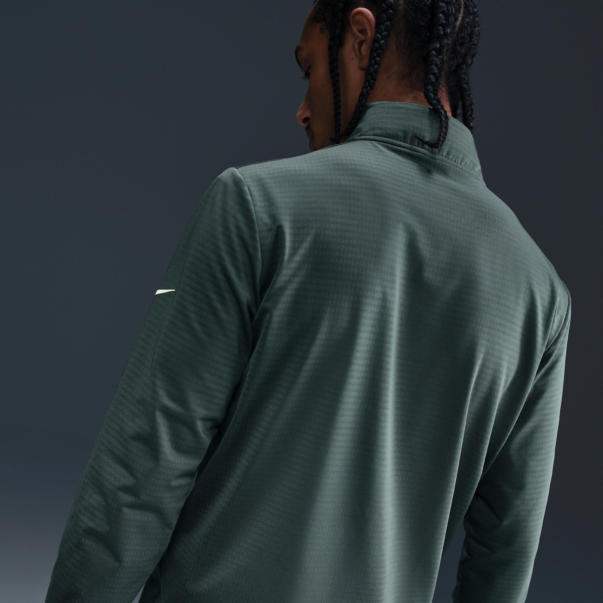Nike Men's Victory Dri-FIT 1/2-Zip Golf Top Product Image