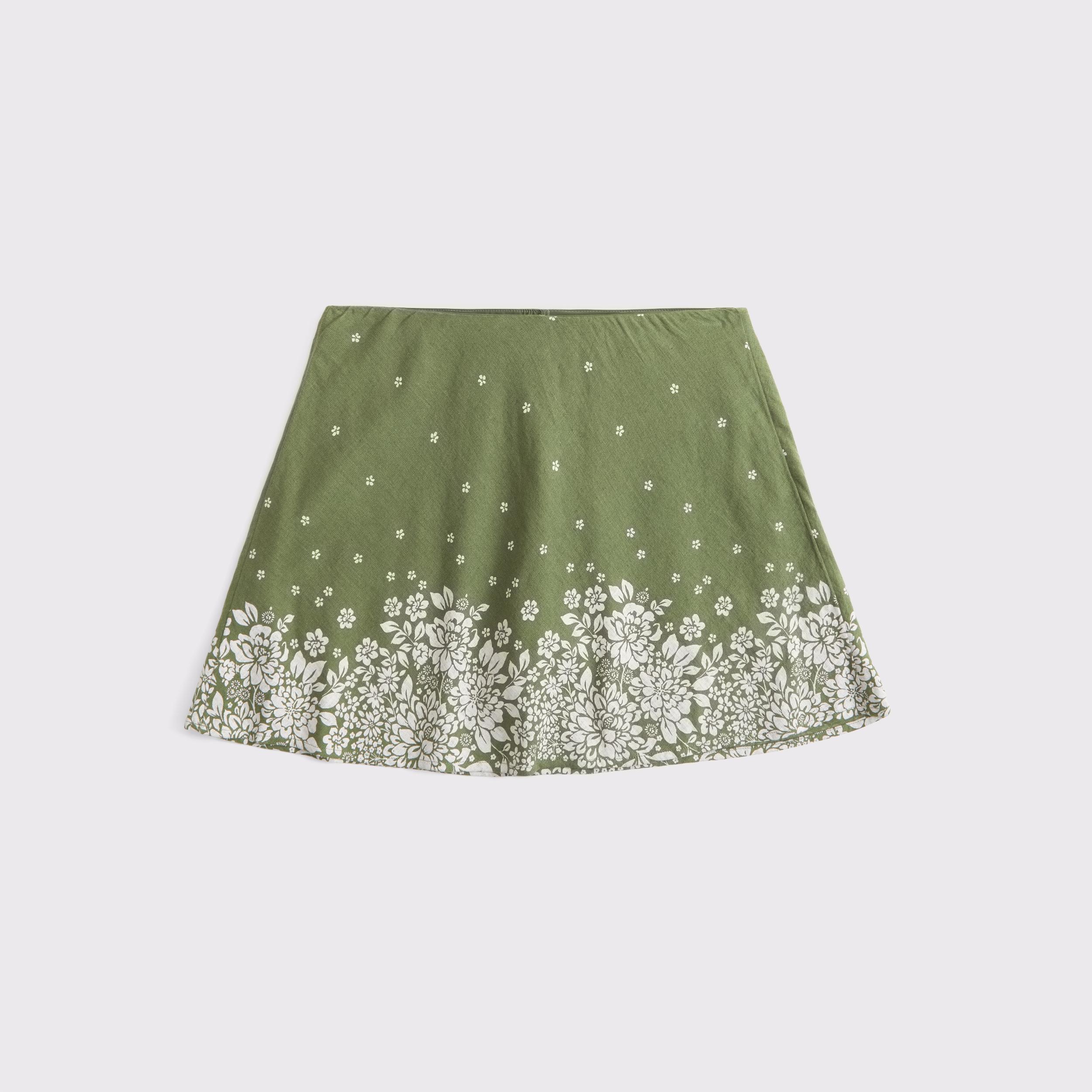 The A&F Sienna Linen-Blend Mini Skort Product Image